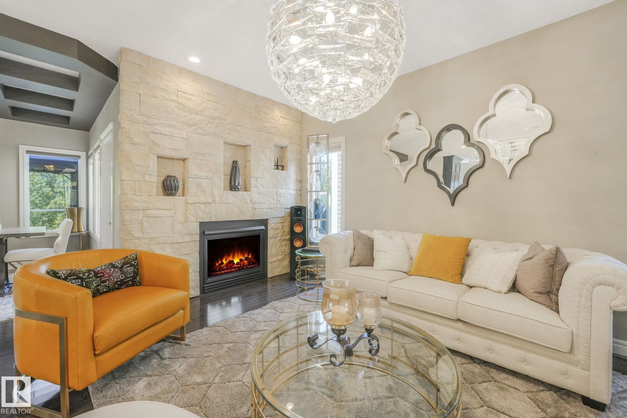 Photo 8 at 1232 Chahley Landing NW, Cameron Heights, Edmonton