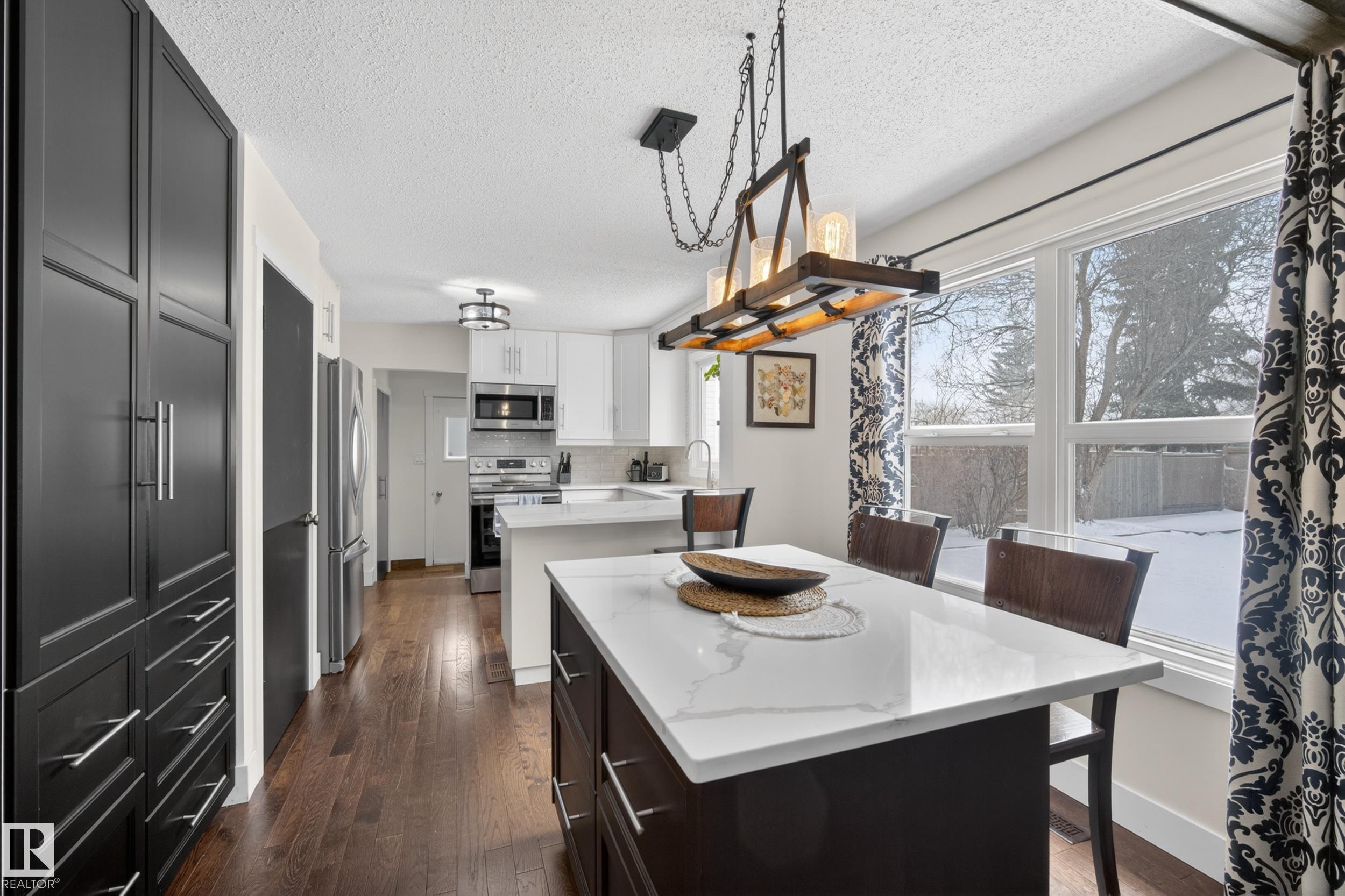 Photo 13 at 26 Malvern Drive, Mills Haven, Sherwood Park