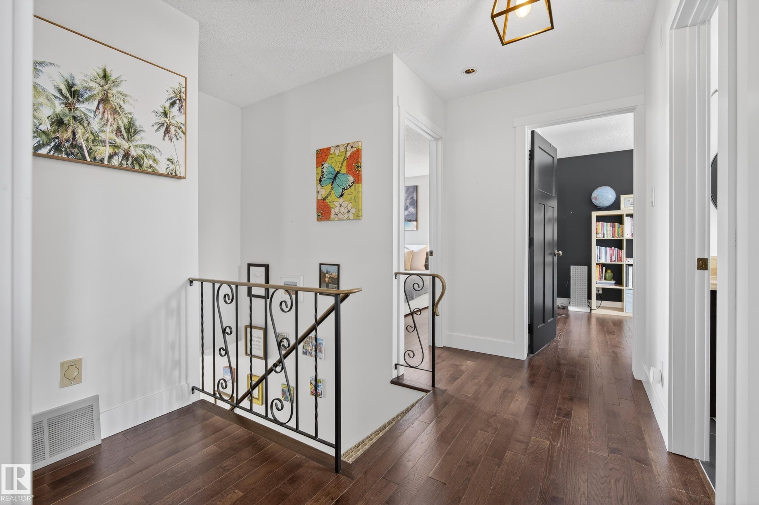 Photo 22 at 26 Malvern Drive, Mills Haven, Sherwood Park