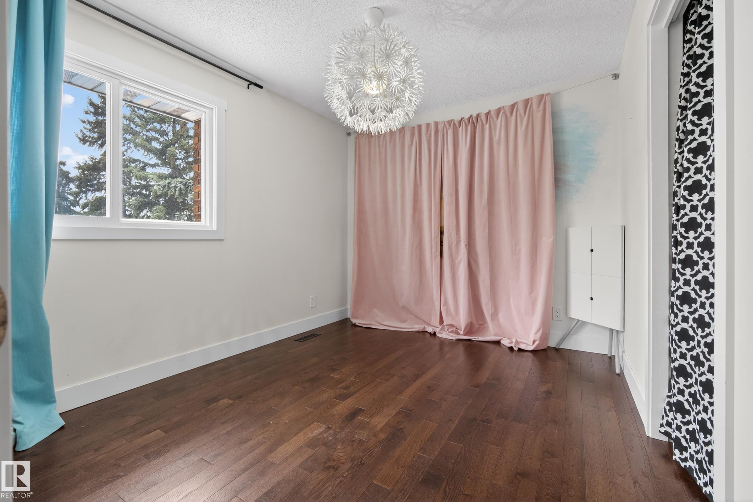 Photo 29 at 26 Malvern Drive, Mills Haven, Sherwood Park