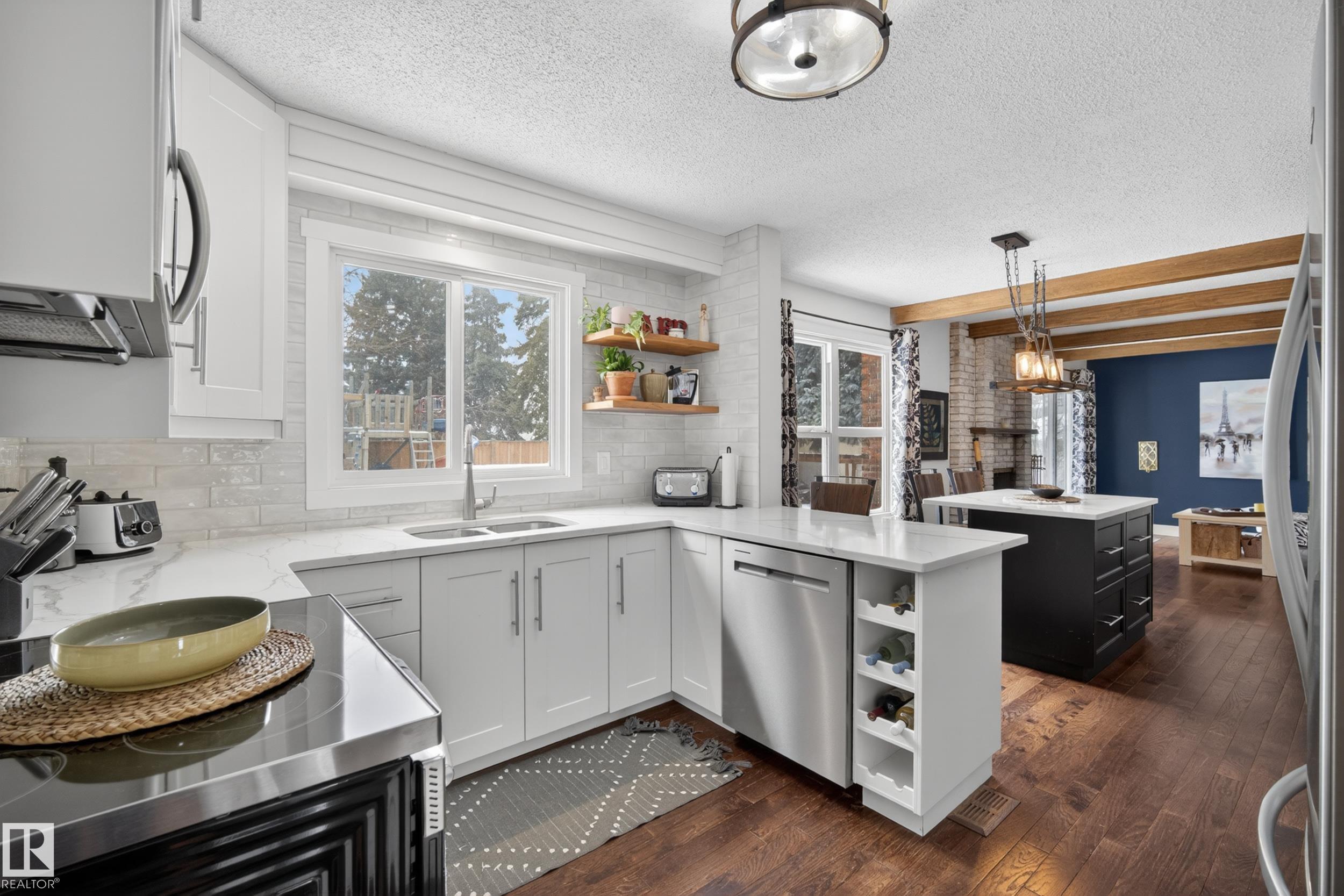 Photo 10 at 26 Malvern Drive, Mills Haven, Sherwood Park