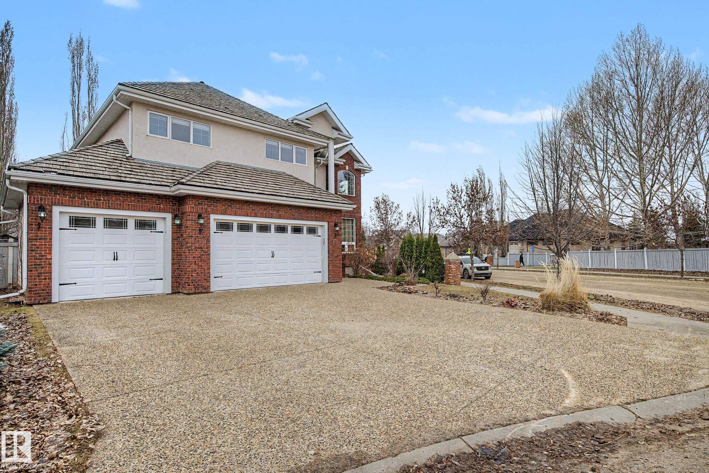 271 Kingswood Boulevard, Kingswood, St. Albert