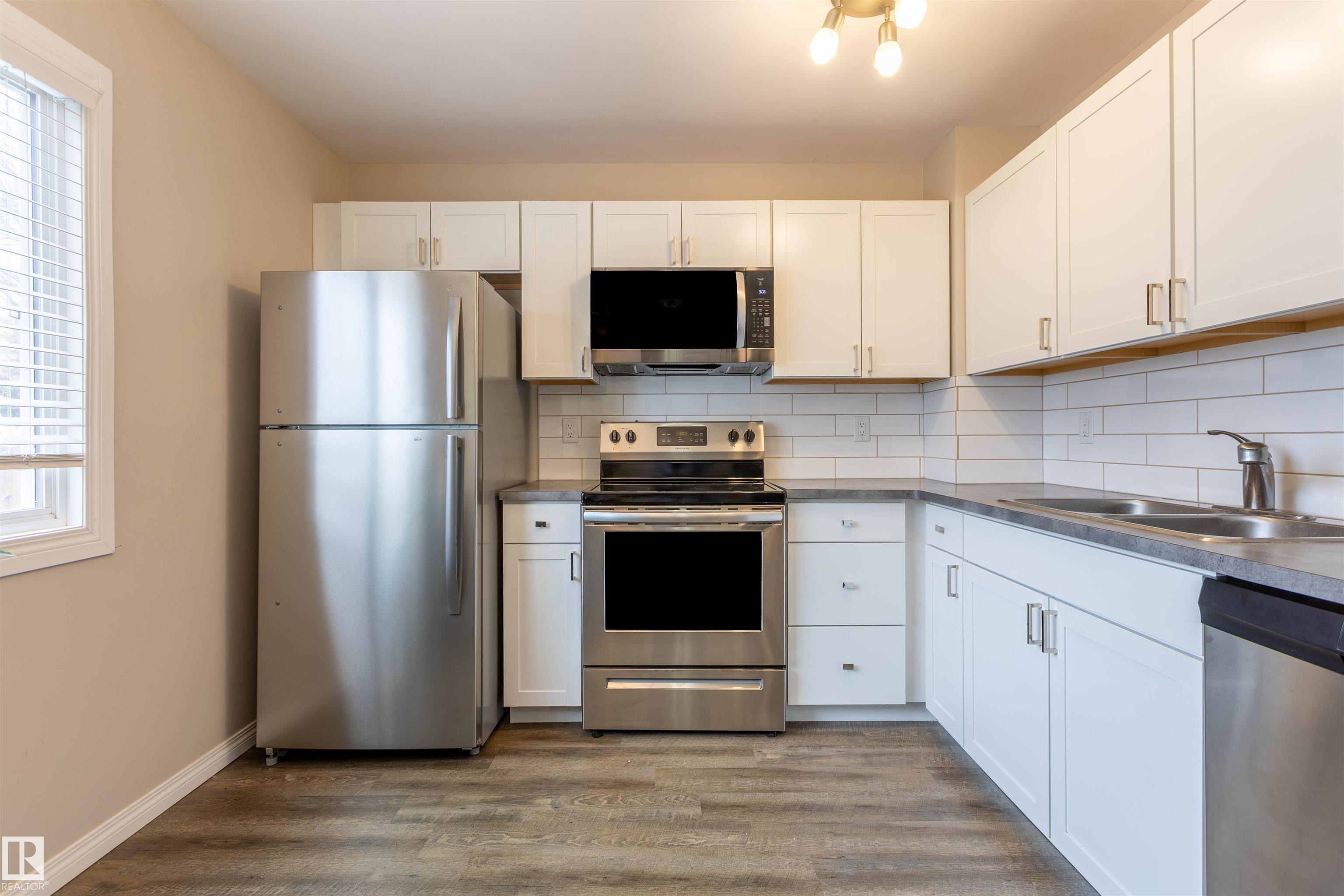 Photo 11 at 15 Walden Park, Woodlands, St. Albert