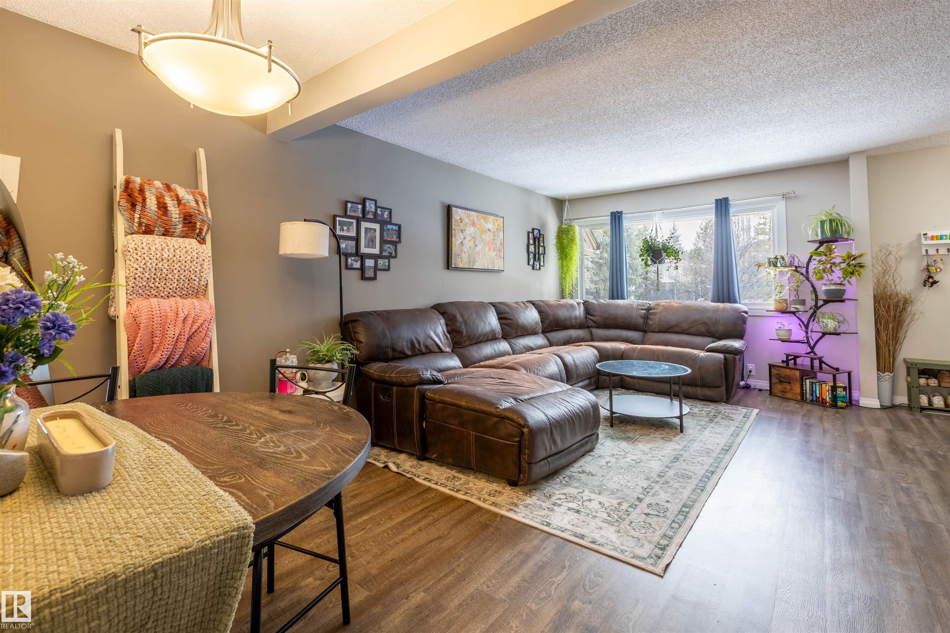 15 Walden Park, Woodlands, St. Albert