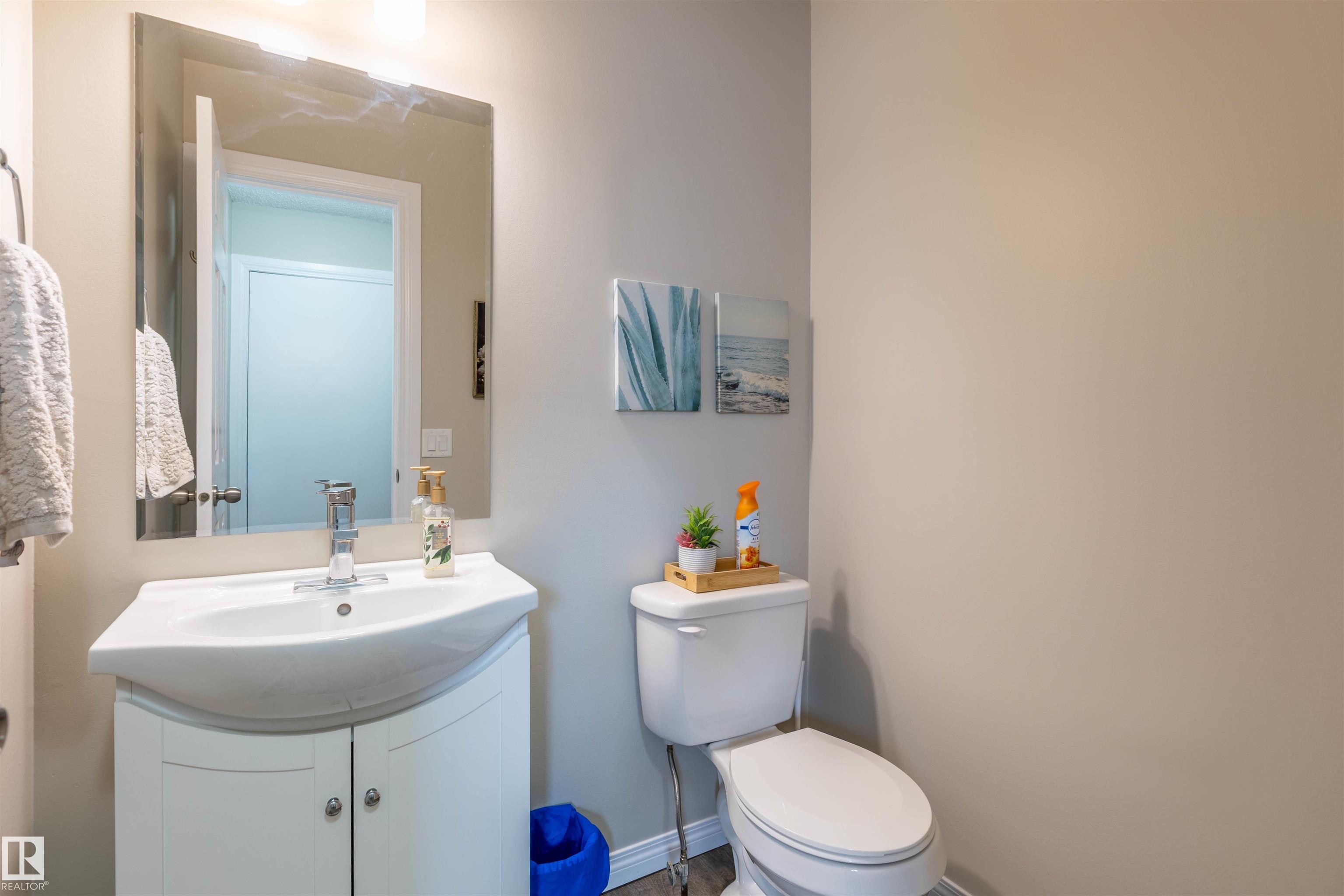 Photo 10 at 15 Walden Park, Woodlands, St. Albert