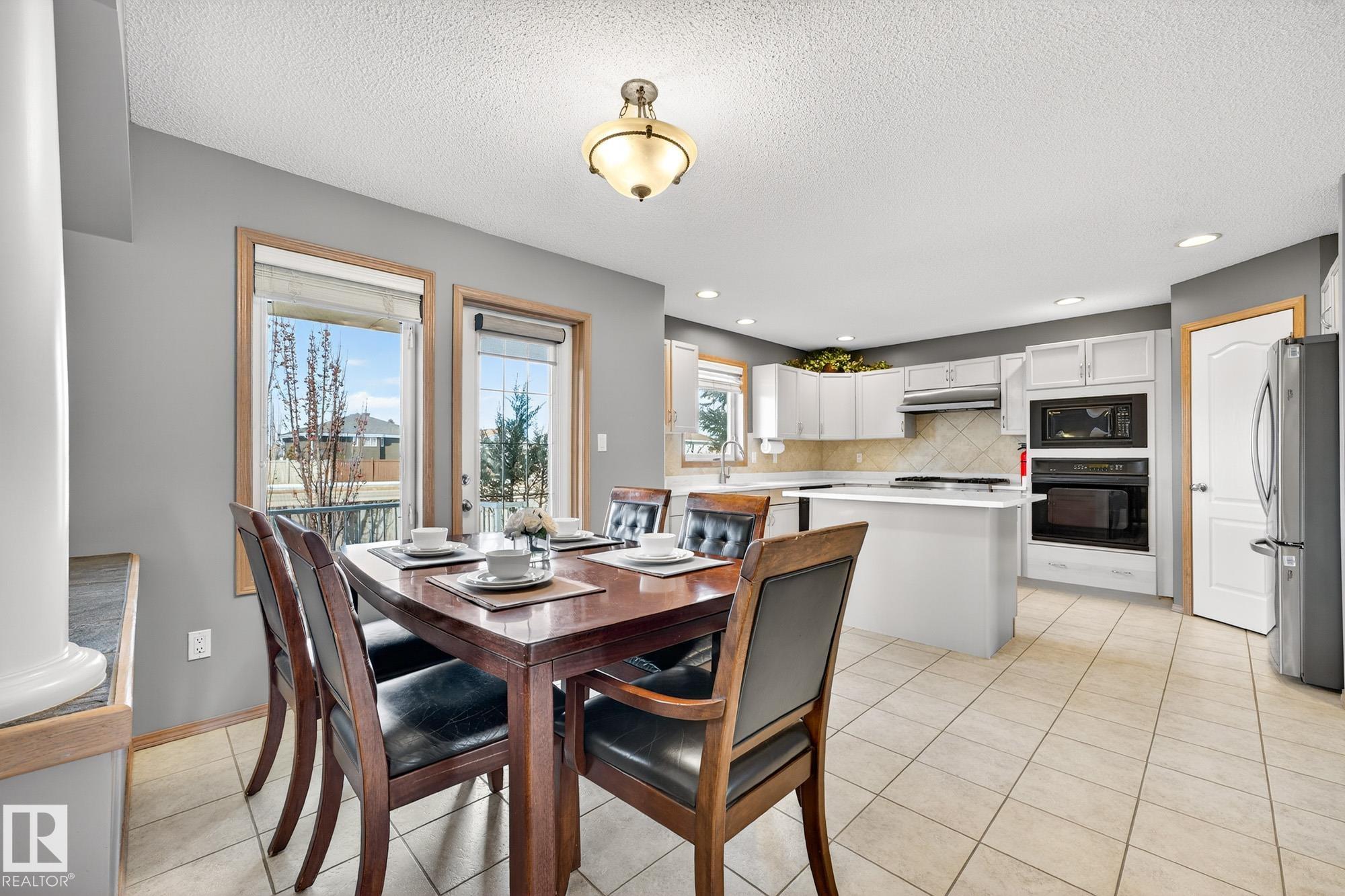 Photo 11 at 1354 118a Street NW, Twin Brooks, Edmonton