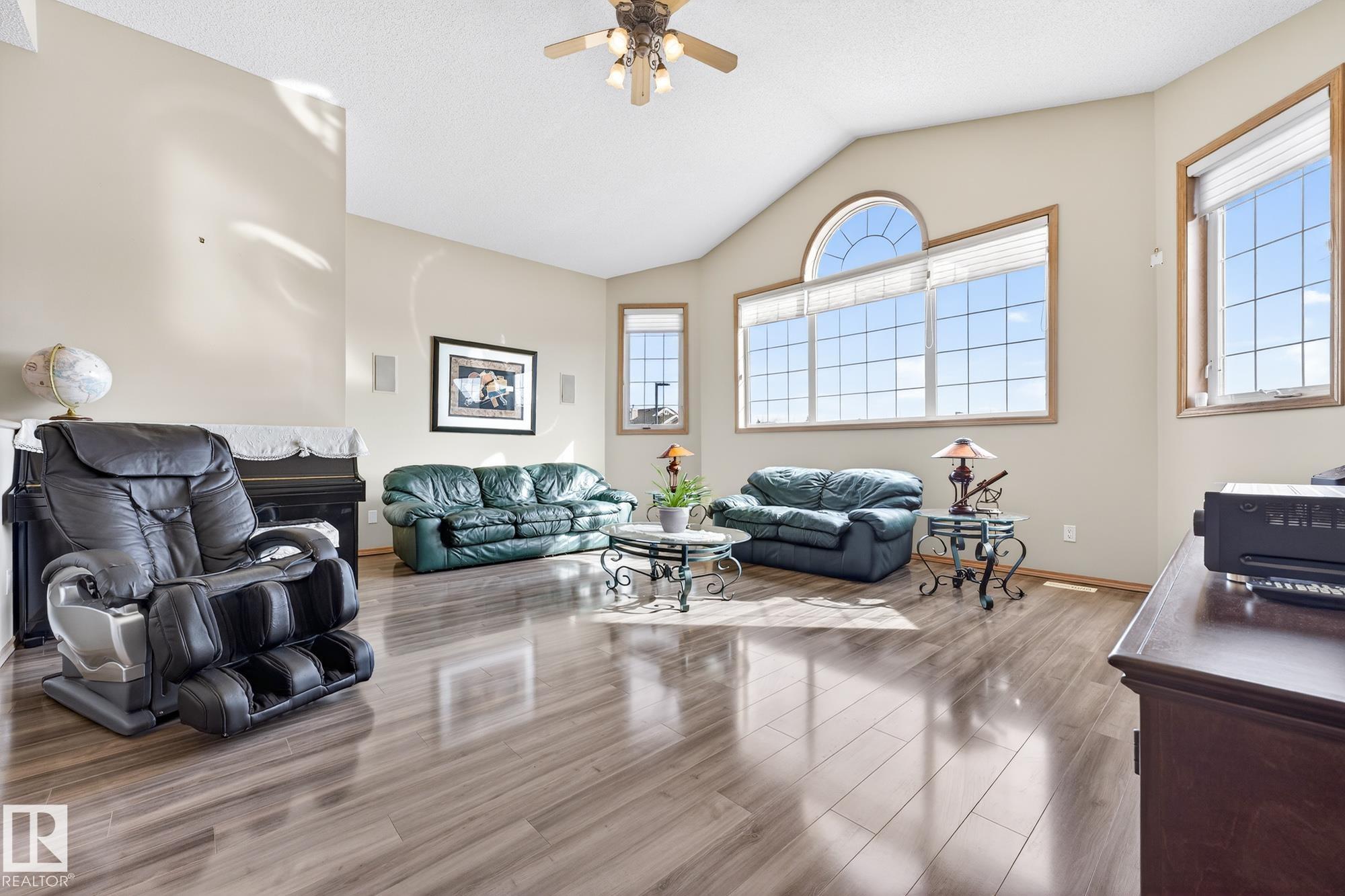 Photo 26 at 1354 118a Street NW, Twin Brooks, Edmonton