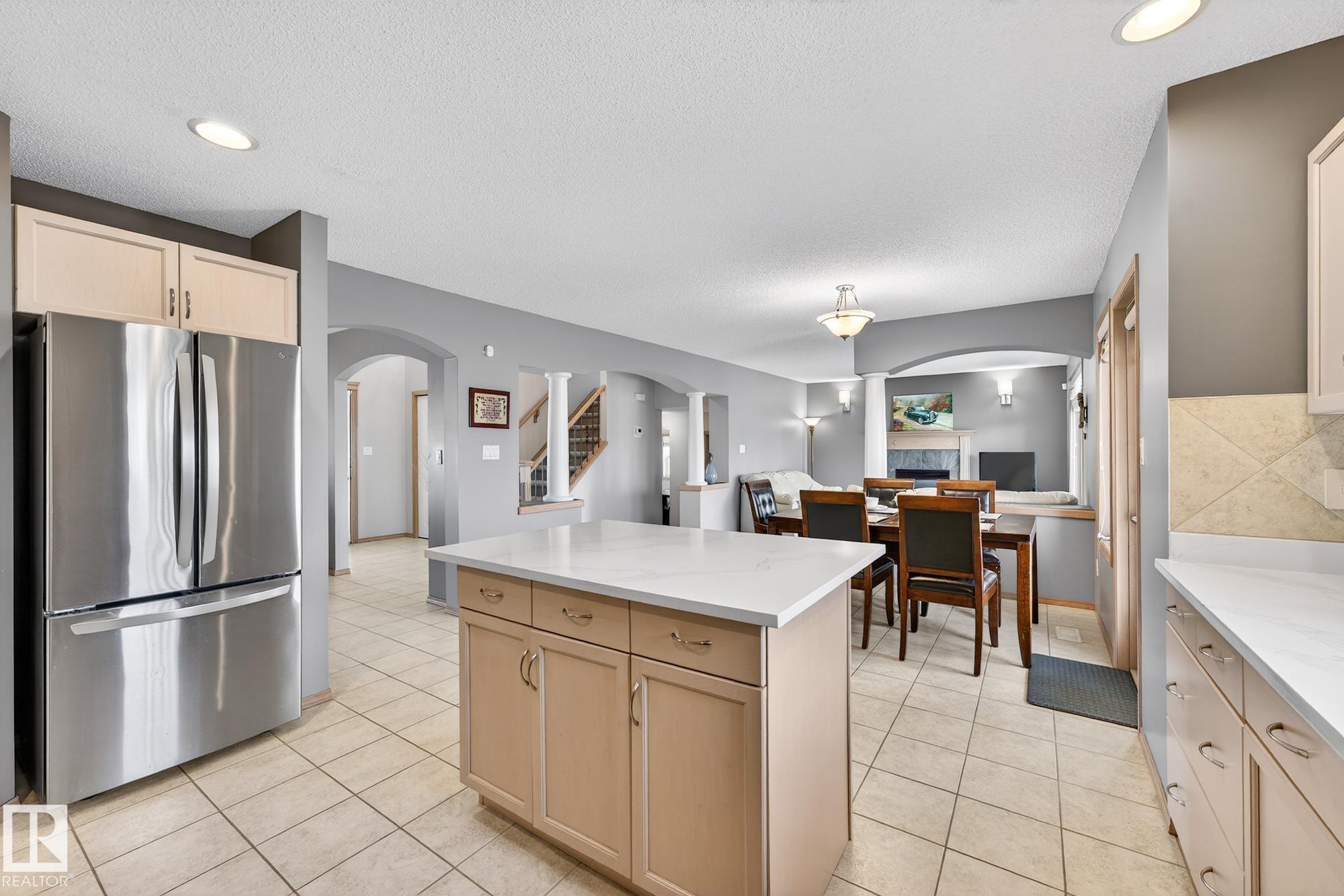 Photo 9 at 1354 118a Street NW, Twin Brooks, Edmonton