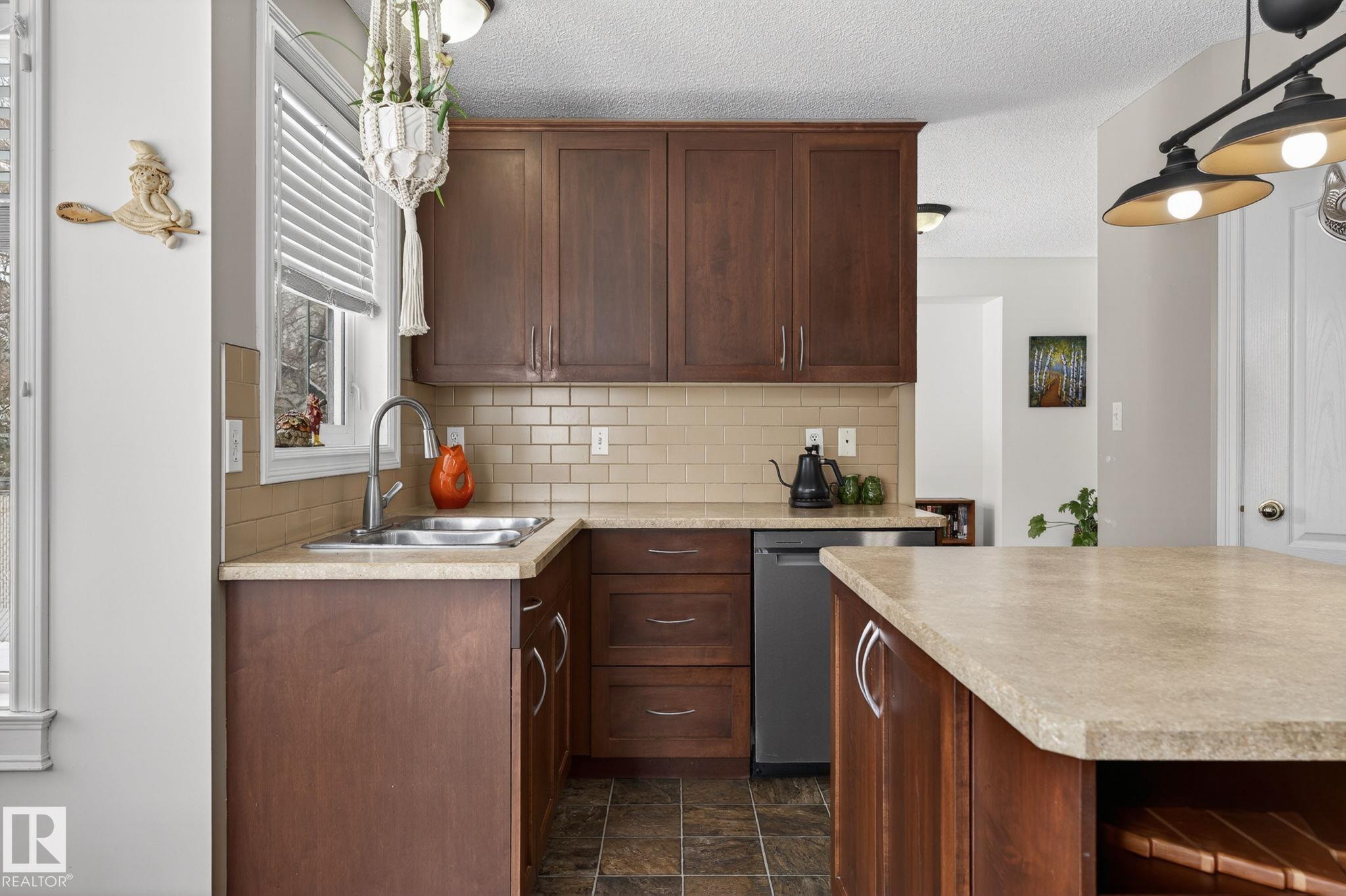 Photo 12 at 24 Forrest Place, Forrest Greens, Sherwood Park