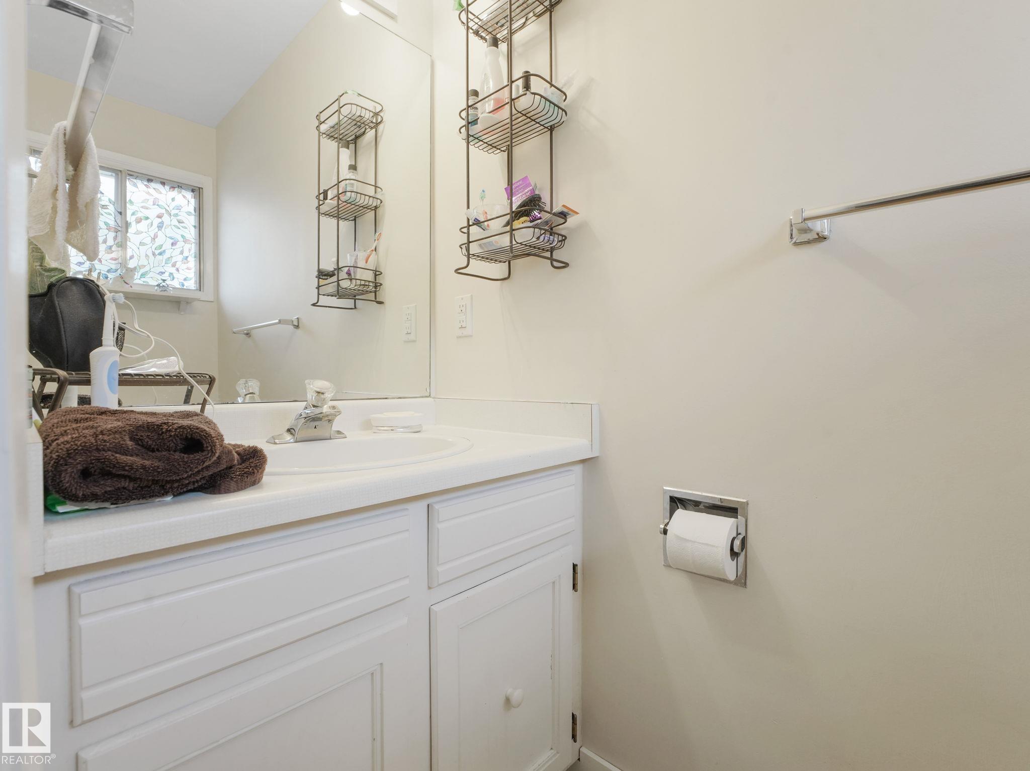 Photo 47 at 7120 39 Avenue NW, Michaels Park, Edmonton