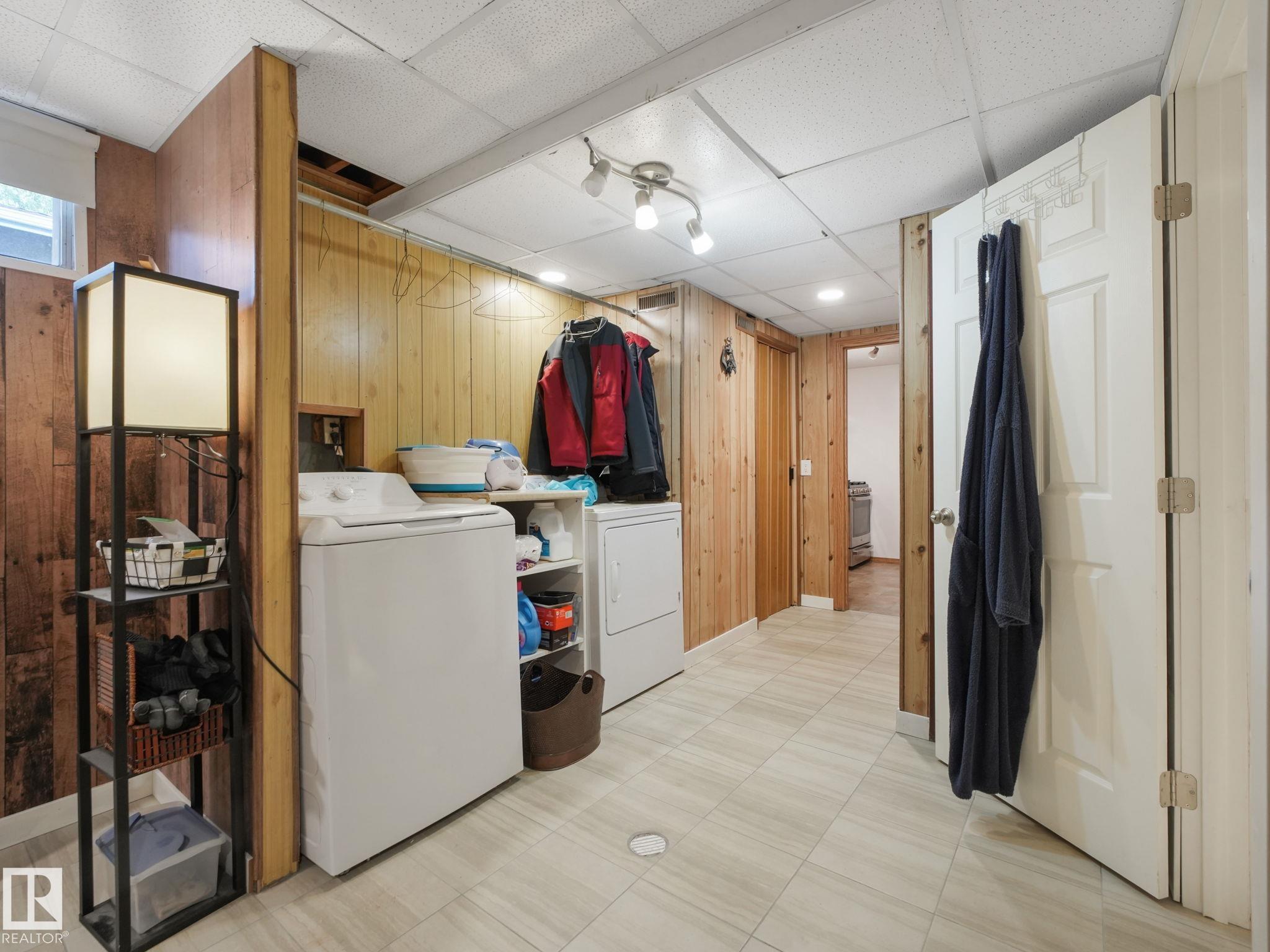 Photo 67 at 7120 39 Avenue NW, Michaels Park, Edmonton