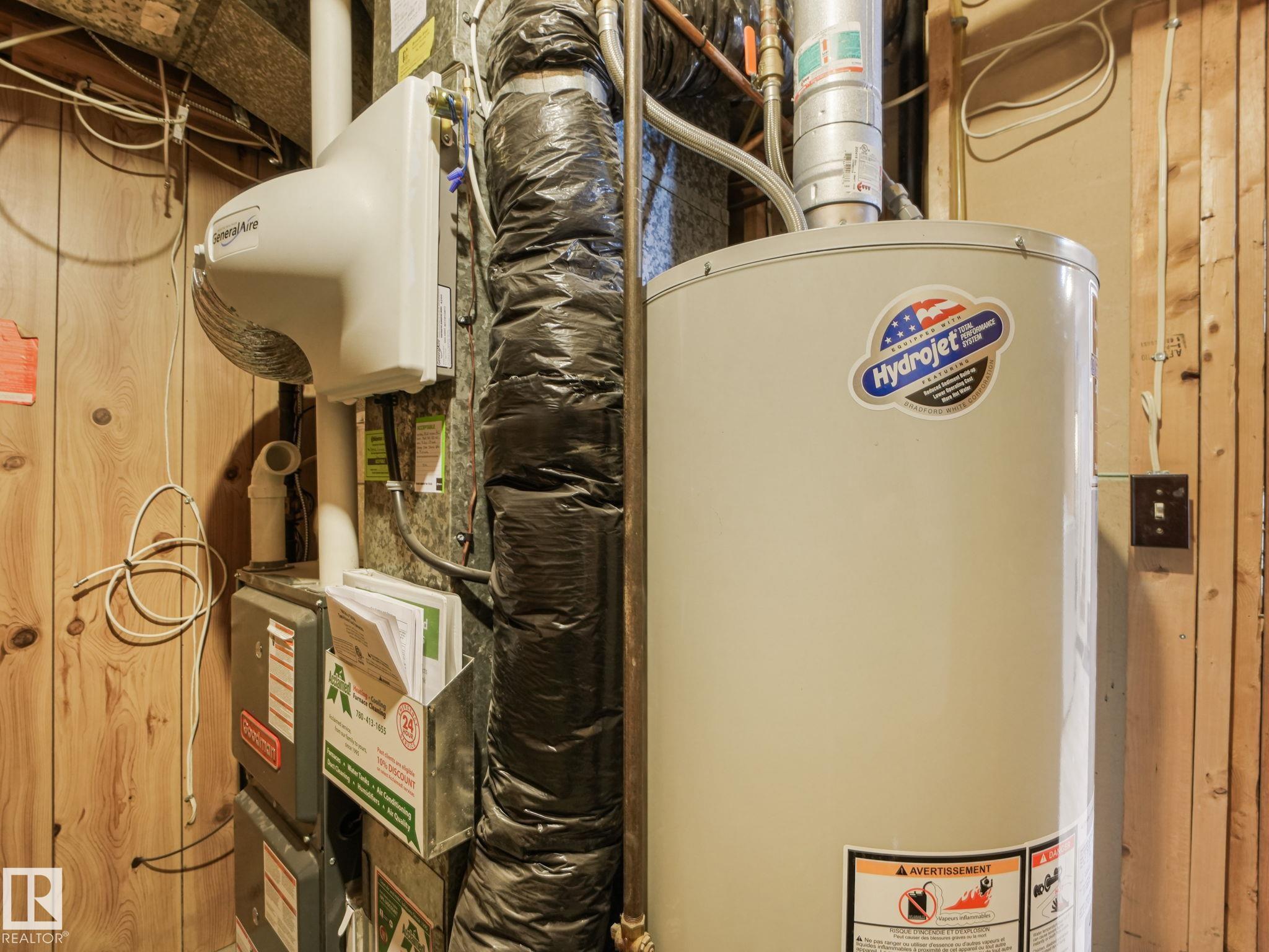 Photo 72 at 7120 39 Avenue NW, Michaels Park, Edmonton