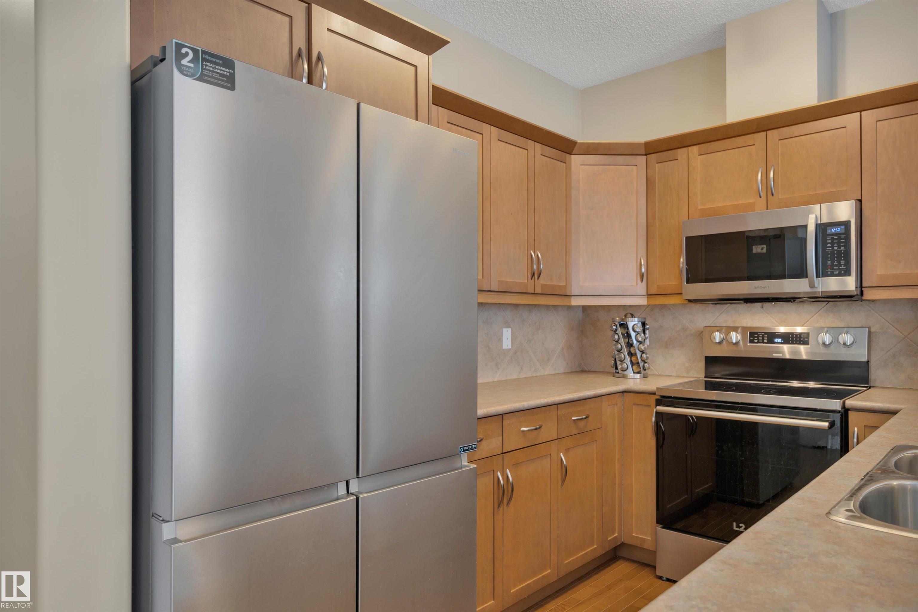 Photo 17 at 123 - 89 Rue Monette, Montalet, Beaumont