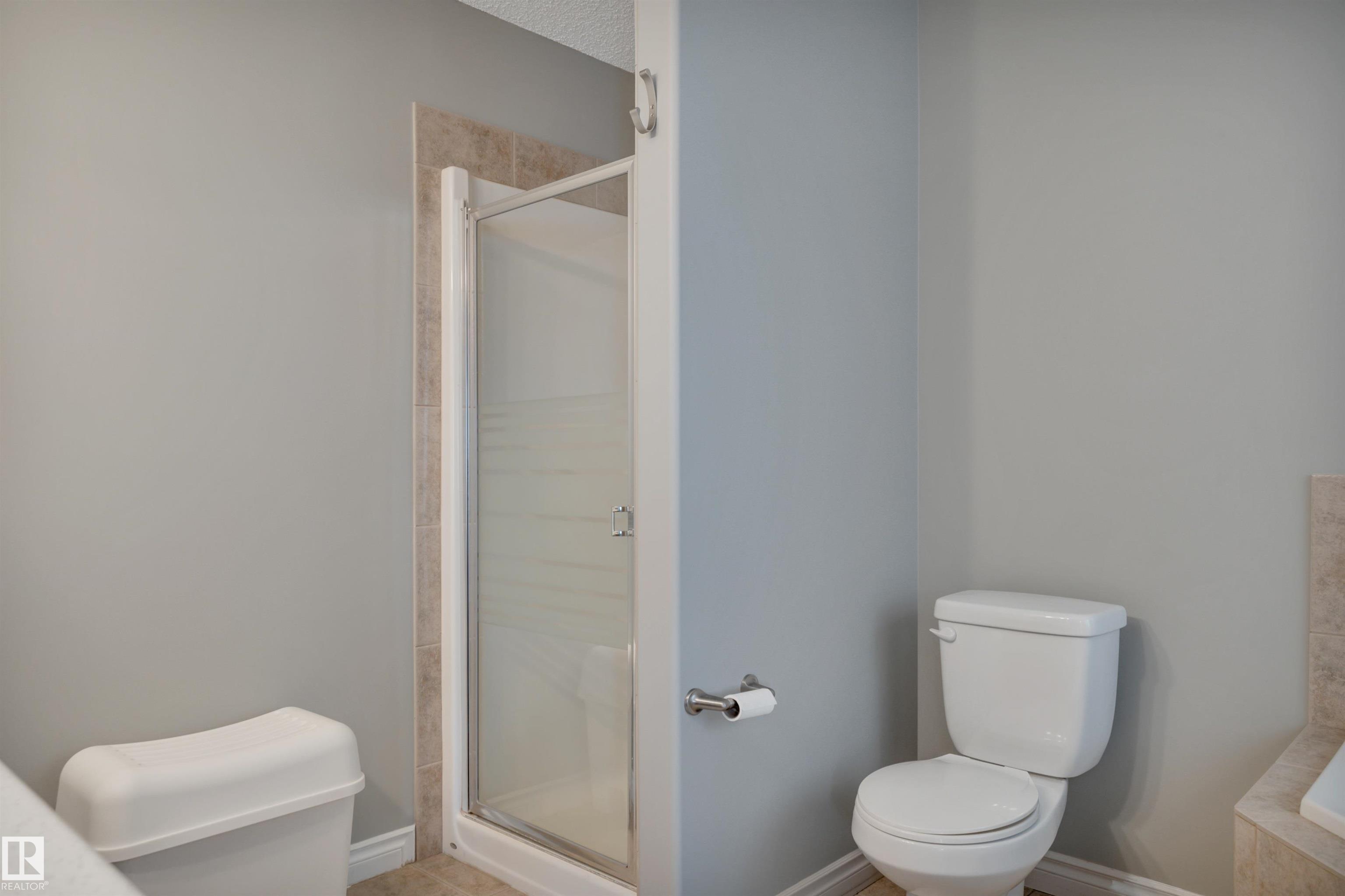 Photo 31 at 123 - 89 Rue Monette, Montalet, Beaumont