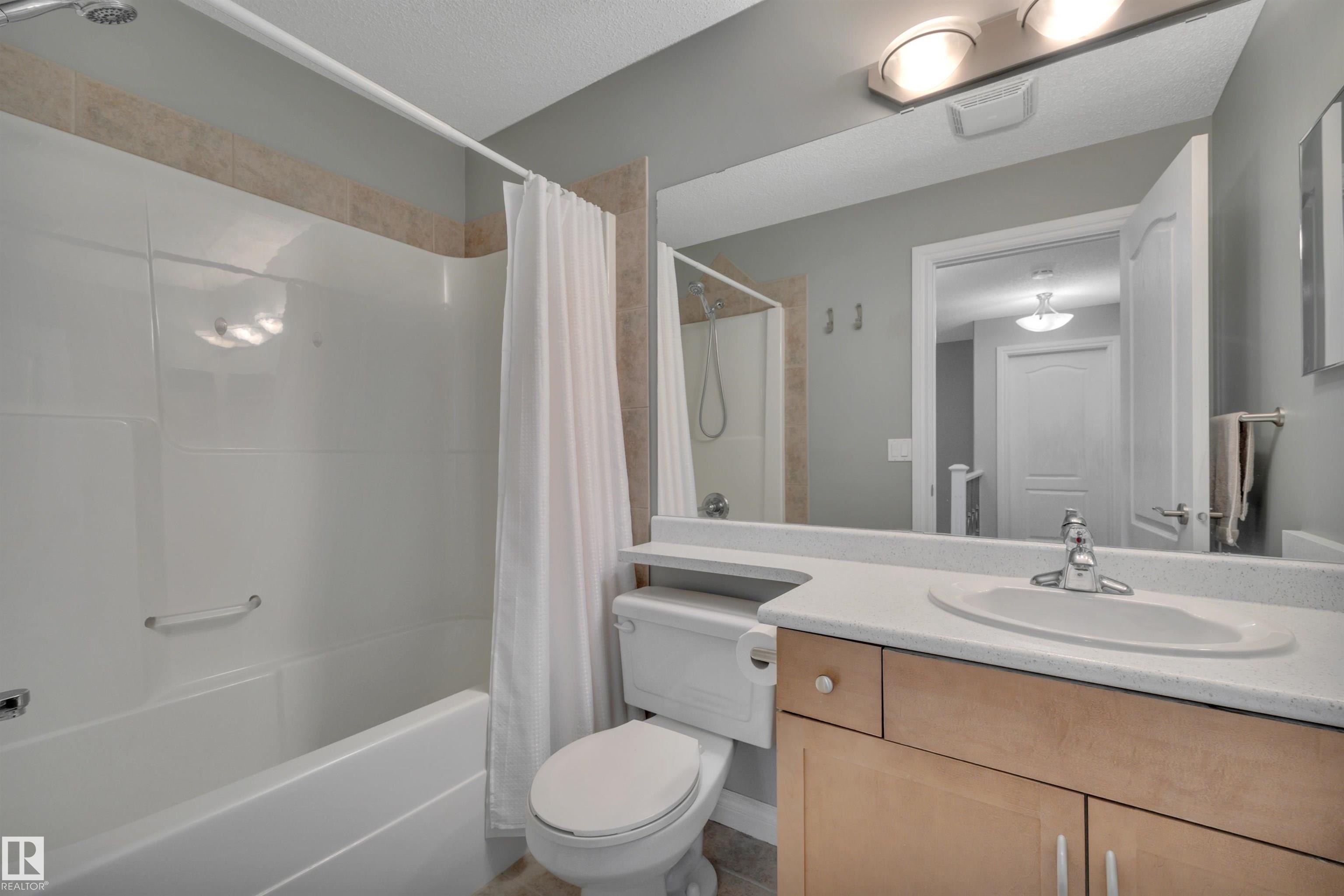 Photo 39 at 123 - 89 Rue Monette, Montalet, Beaumont