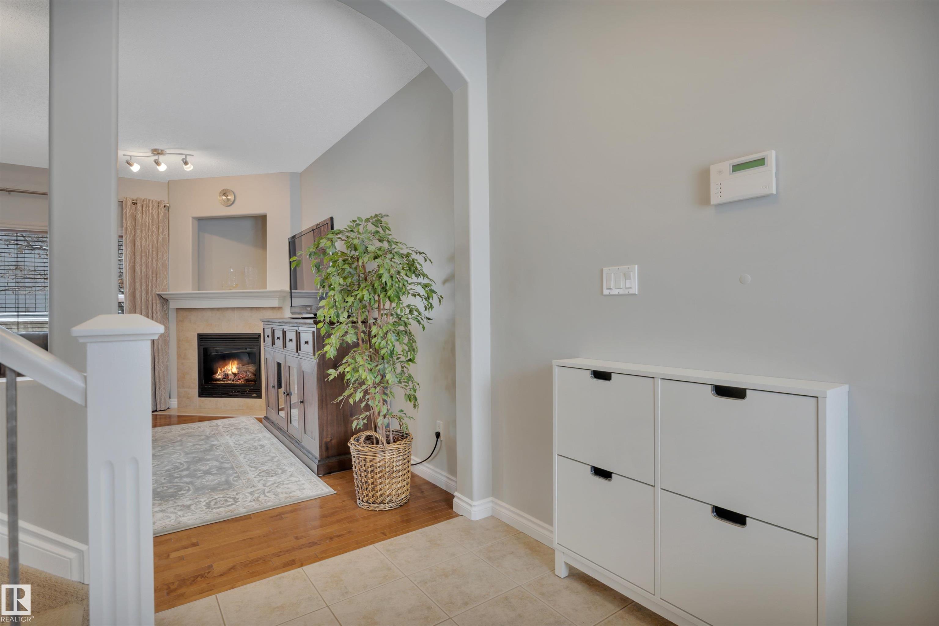 Photo 6 at 123 - 89 Rue Monette, Montalet, Beaumont