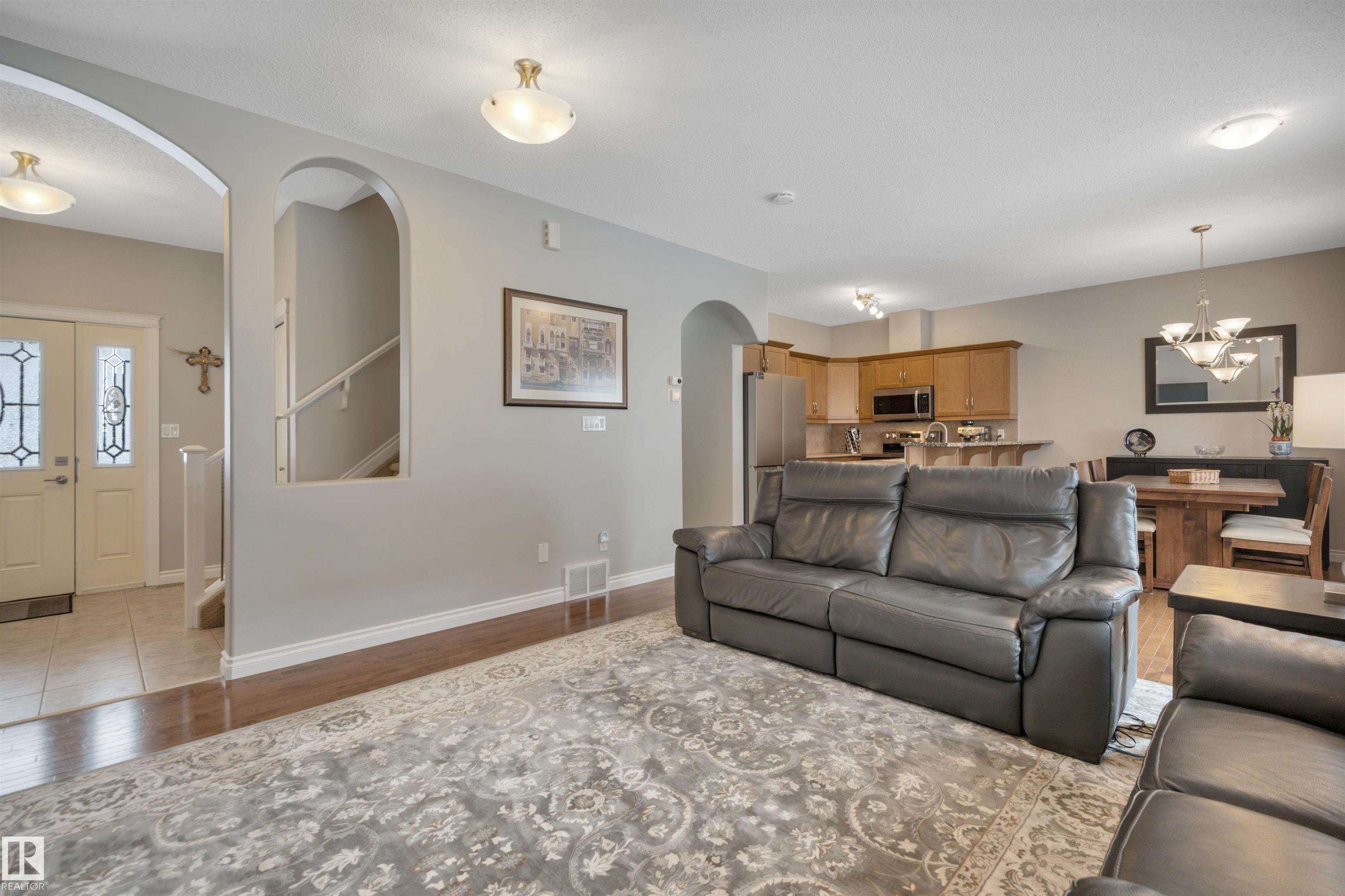 Photo 10 at 123 - 89 Rue Monette, Montalet, Beaumont