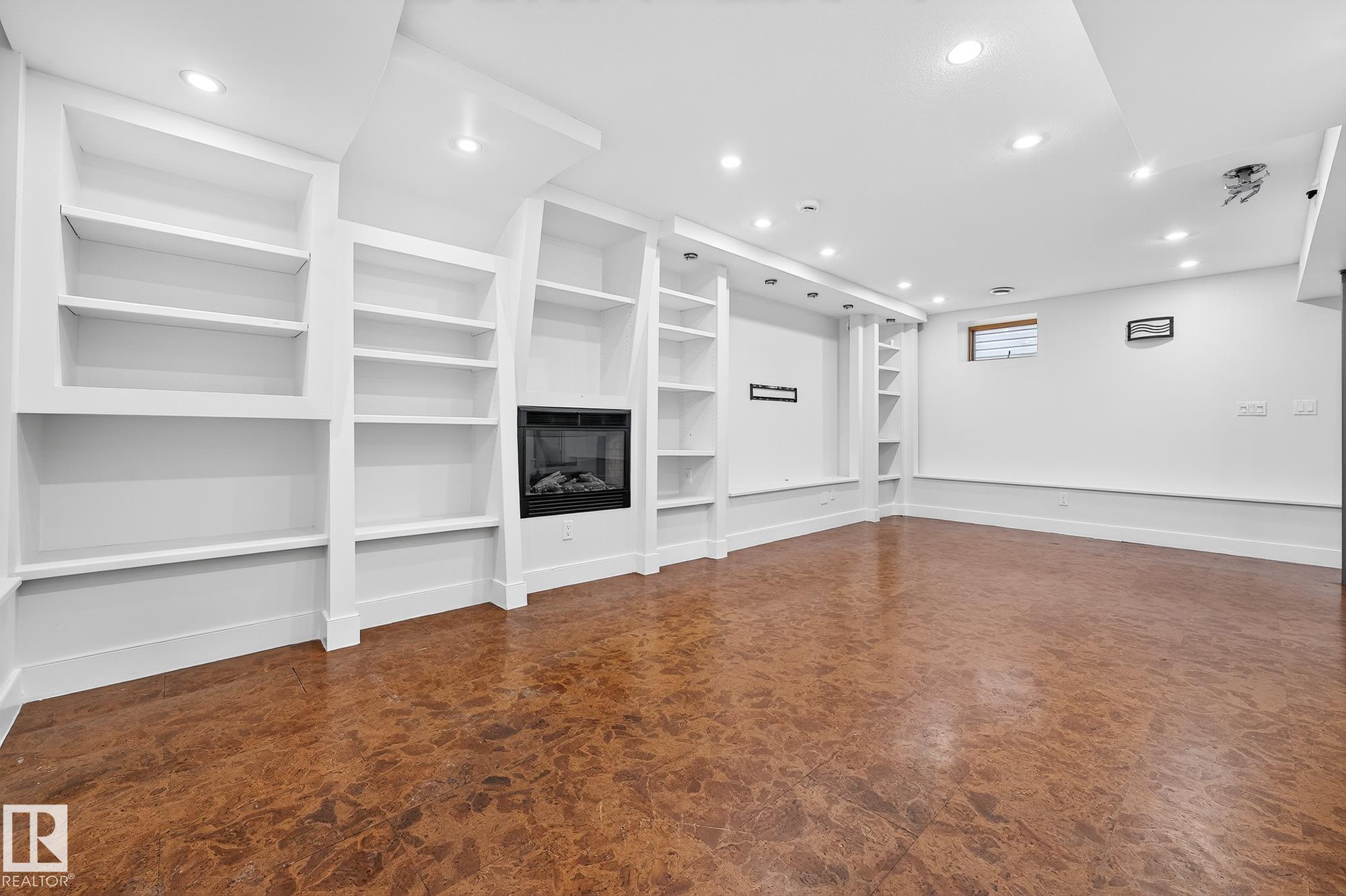 Photo 45 at 8860 93 Street NW, Bonnie Doon, Edmonton