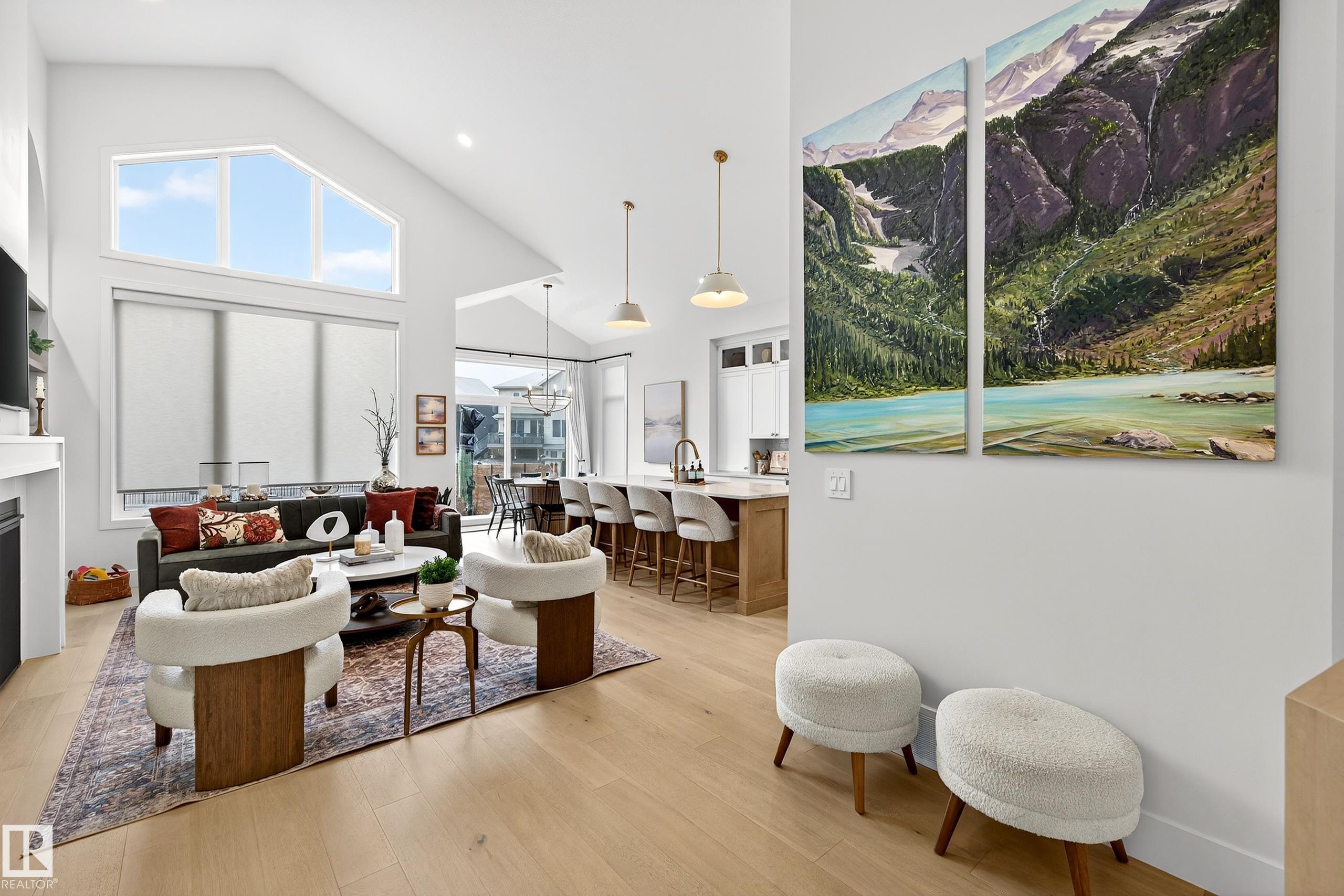 14 Jane point(e), Jensen Lakes, St. Albert