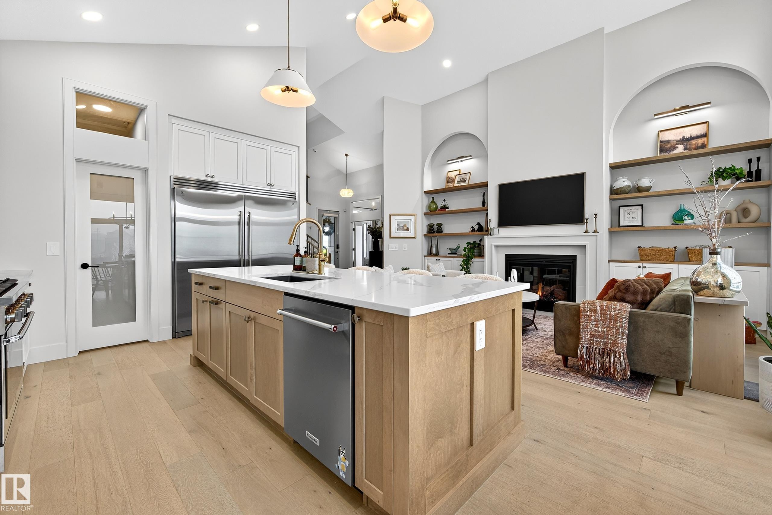 Photo 10 at 14 Jane point(e), Jensen Lakes, St. Albert