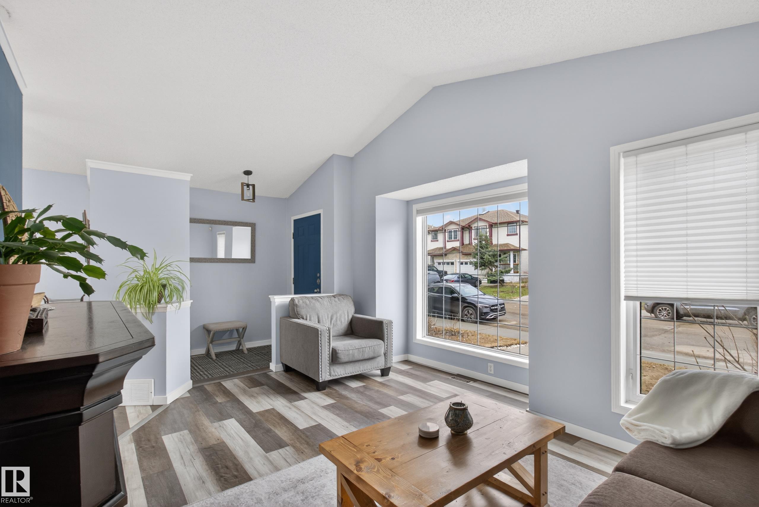 Photo 12 at 9119 166 Avenue NW, Eaux Claires, Edmonton