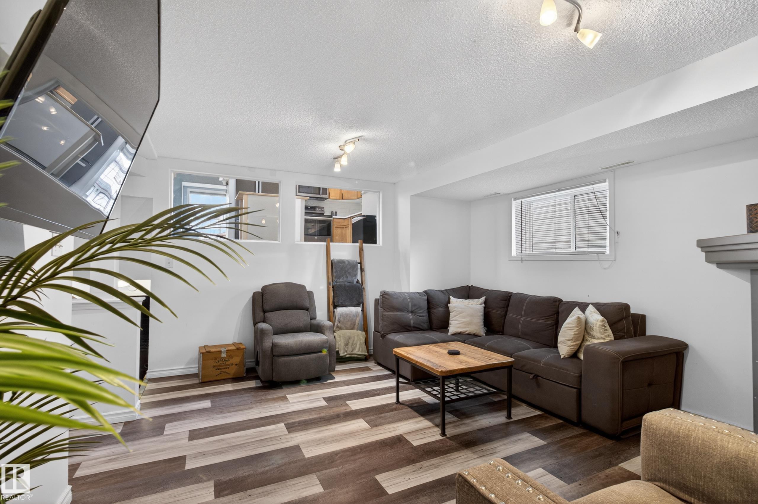 Photo 33 at 9119 166 Avenue NW, Eaux Claires, Edmonton