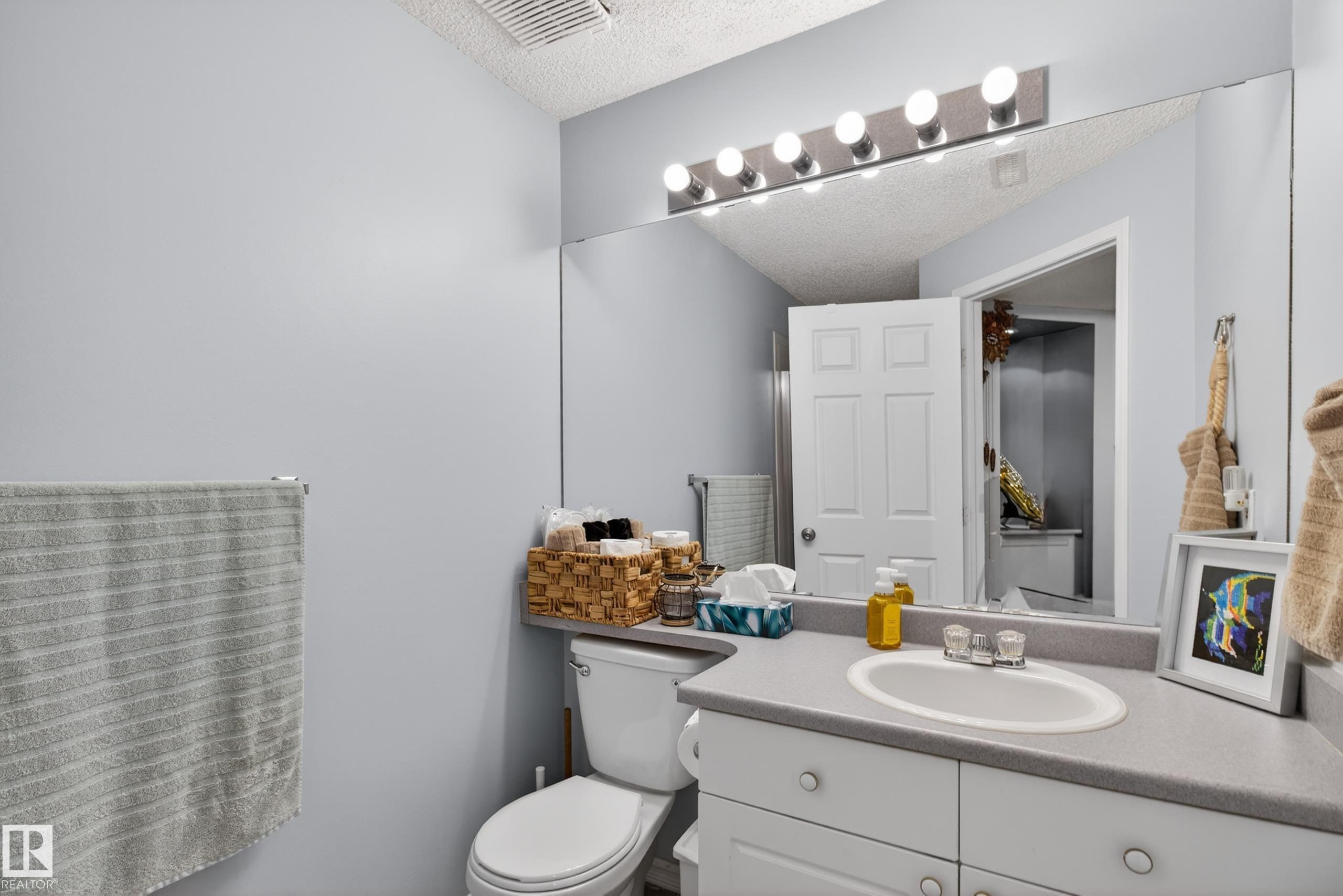 Photo 42 at 9119 166 Avenue NW, Eaux Claires, Edmonton