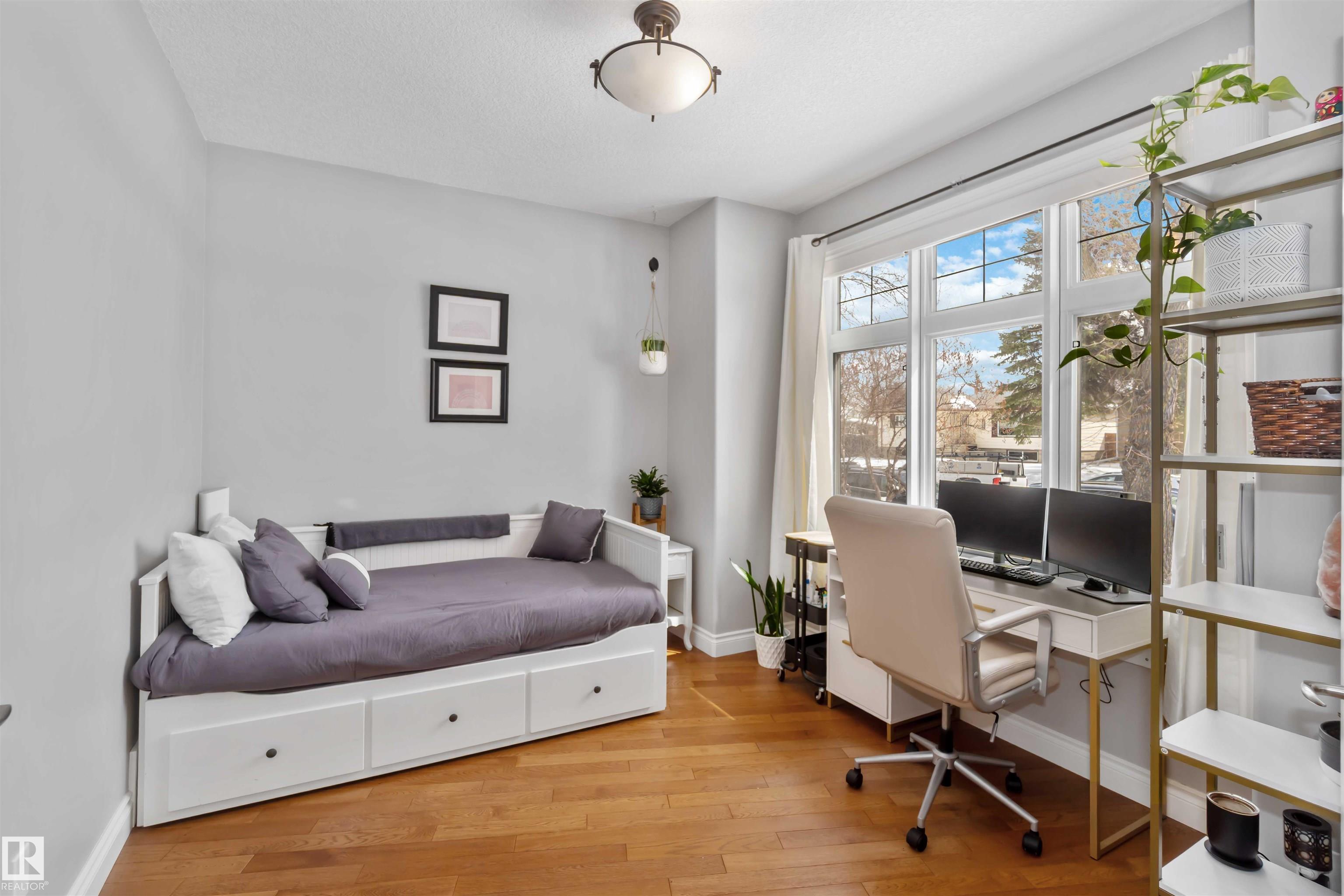 Photo 13 at 10630 82 Street NW, Forest Heights, Edmonton