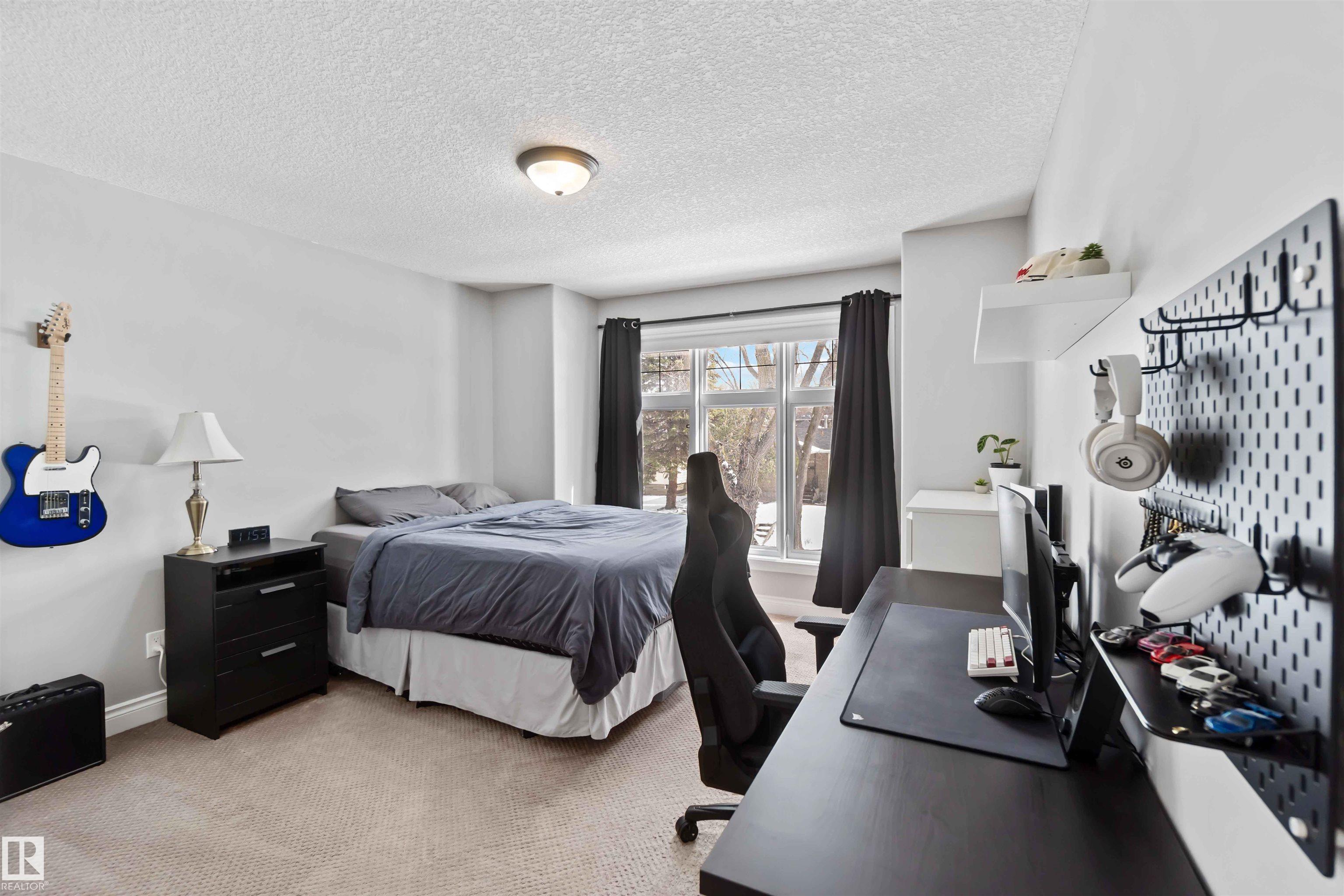 Photo 15 at 10630 82 Street NW, Forest Heights, Edmonton