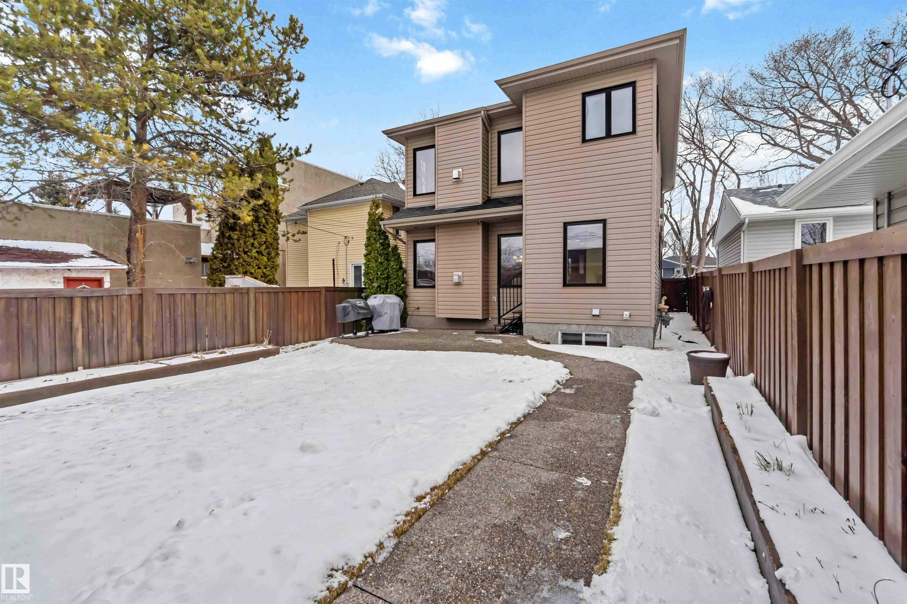 Photo 29 at 10630 82 Street NW, Forest Heights, Edmonton