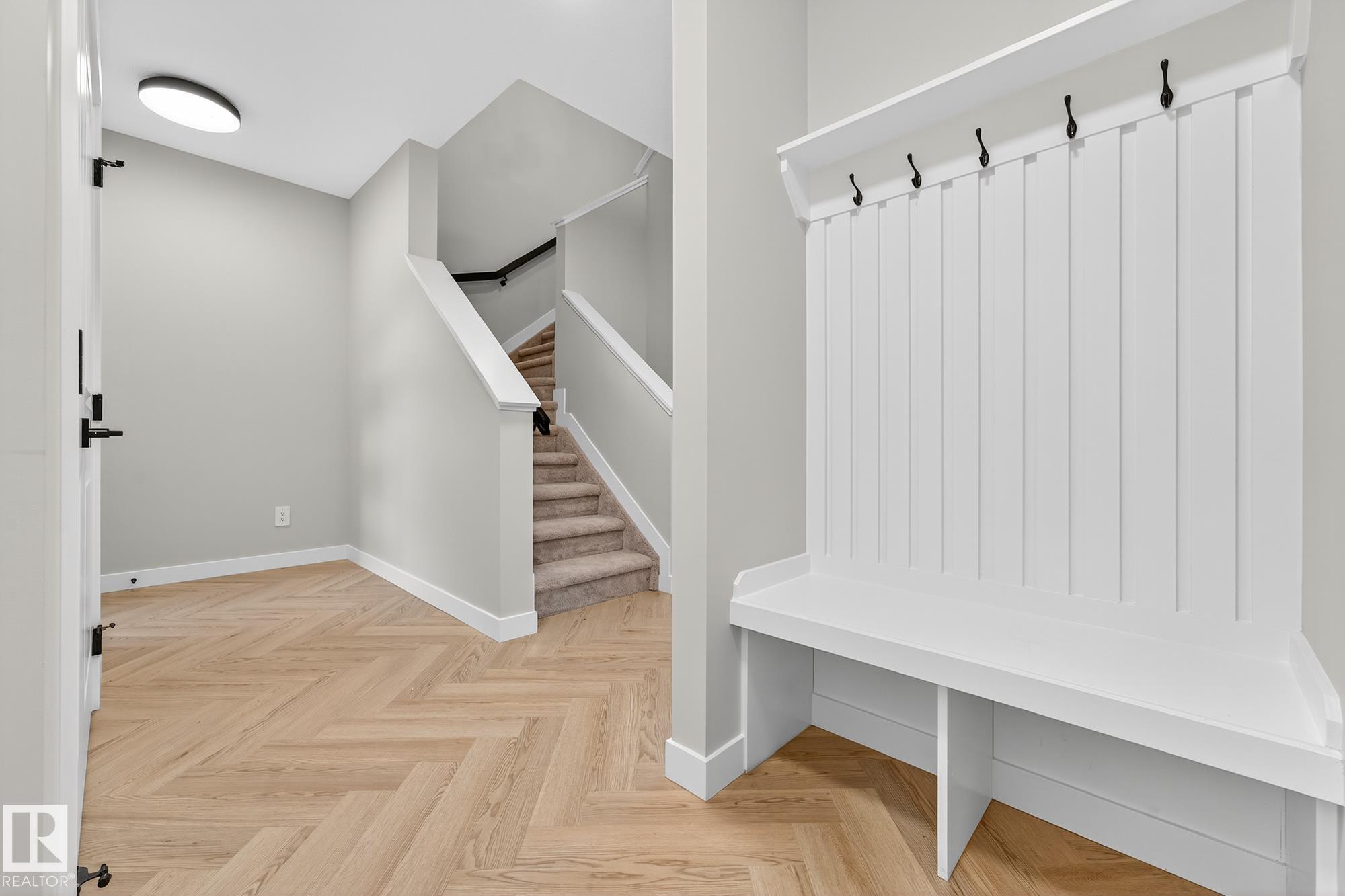 8245 Kiriak Loop SW, Keswick, Edmonton