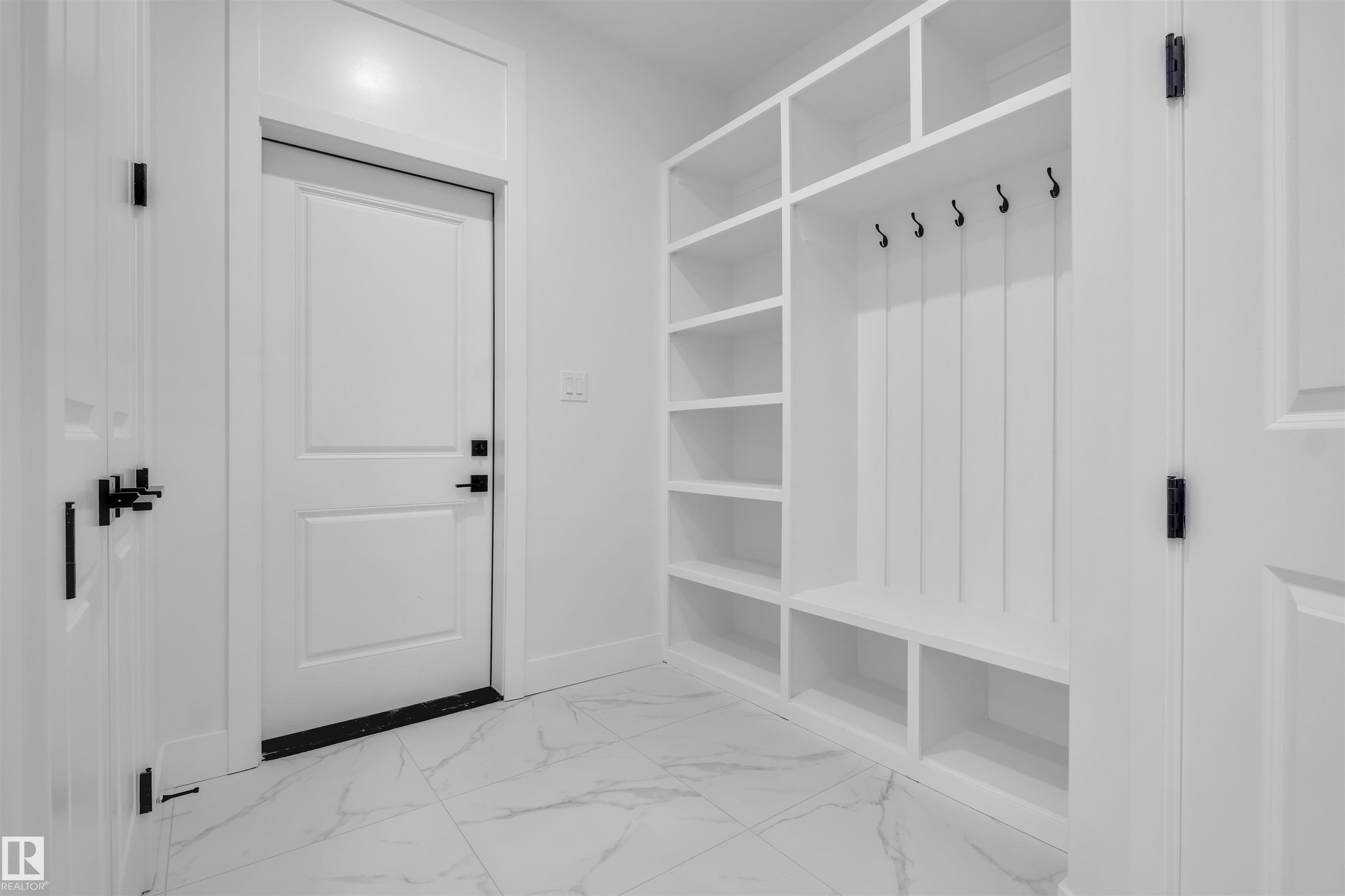 Photo 13 at 415 Pine point(e), Woodbend, Leduc