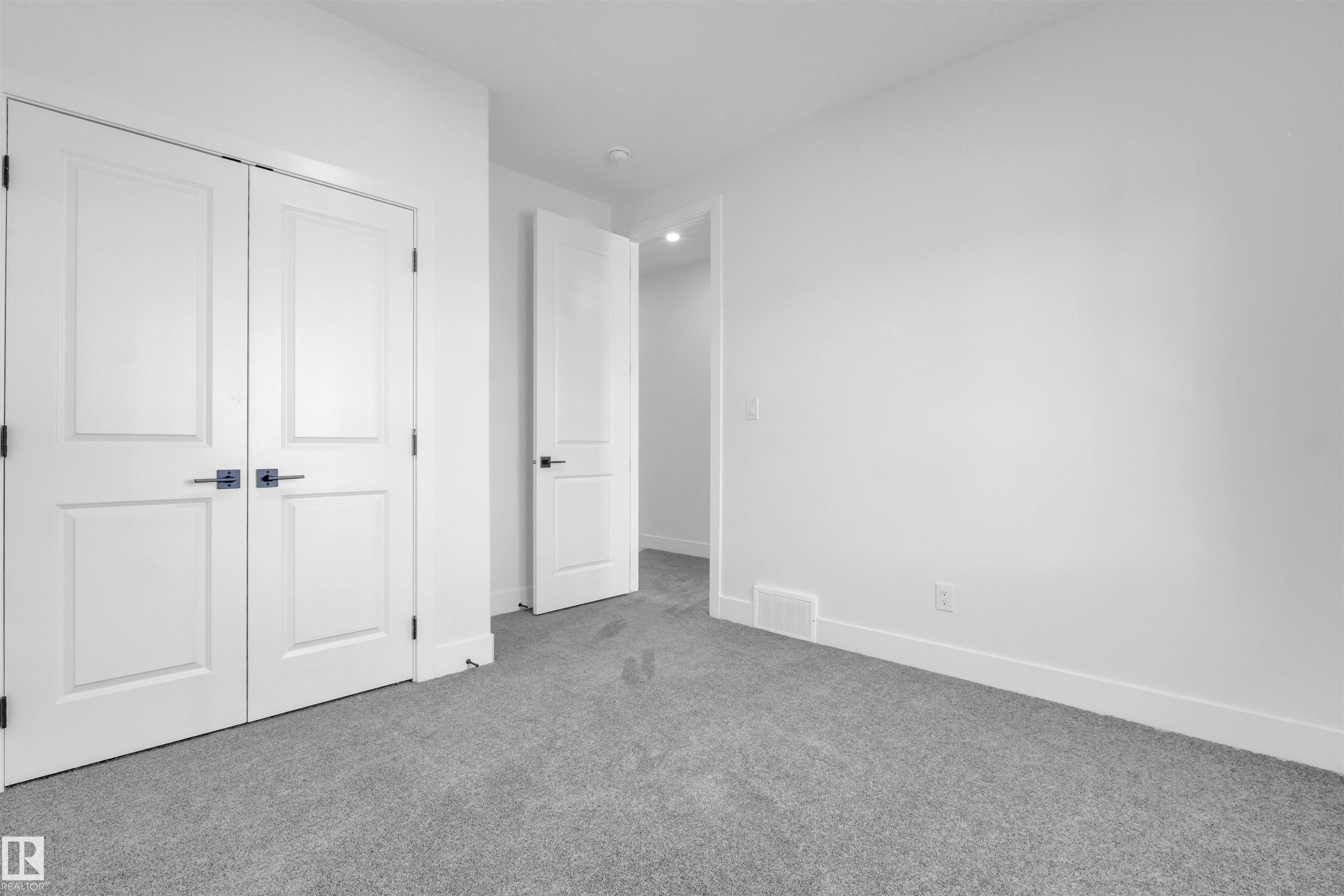 Photo 41 at 415 Pine point(e), Woodbend, Leduc