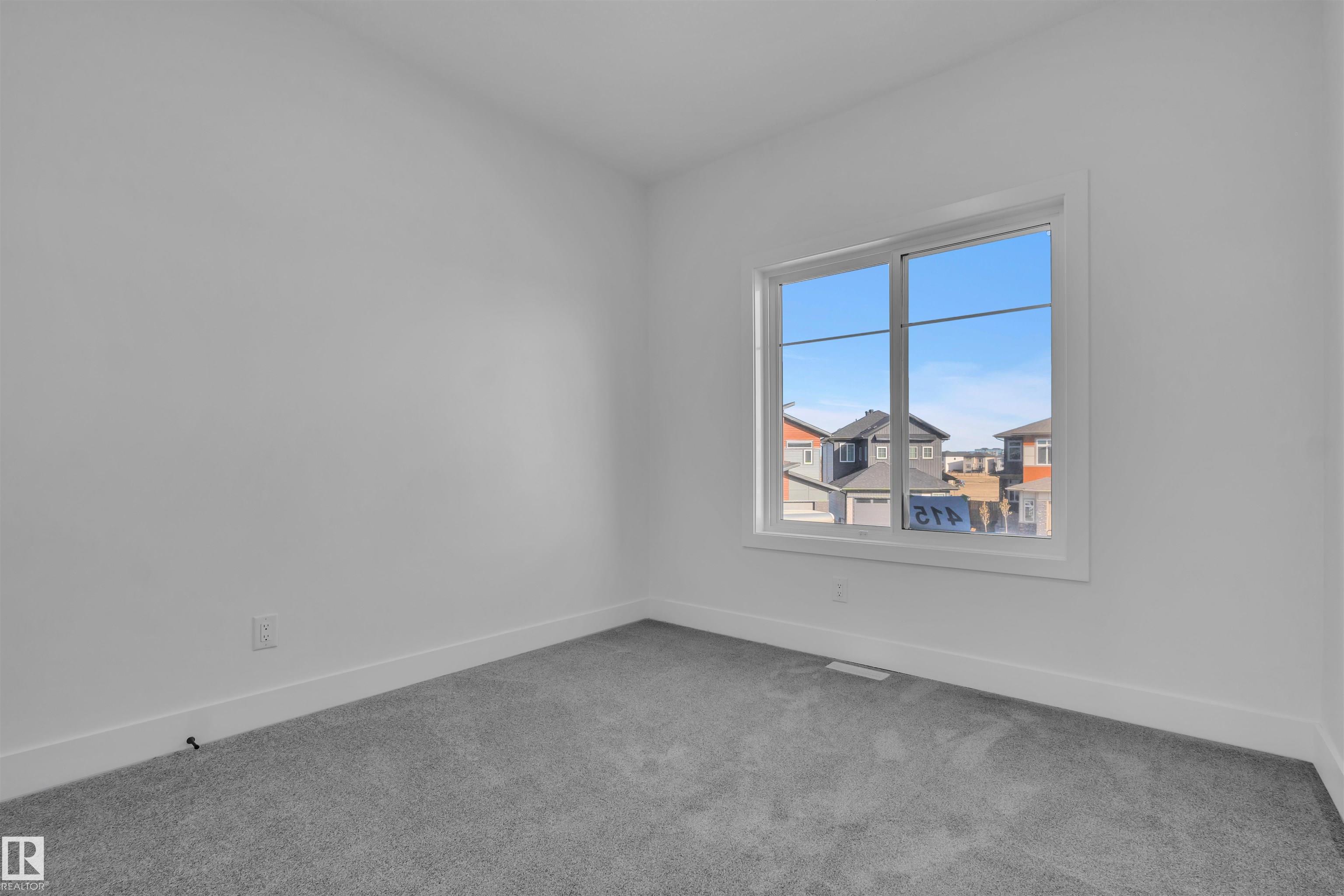 Photo 42 at 415 Pine point(e), Woodbend, Leduc