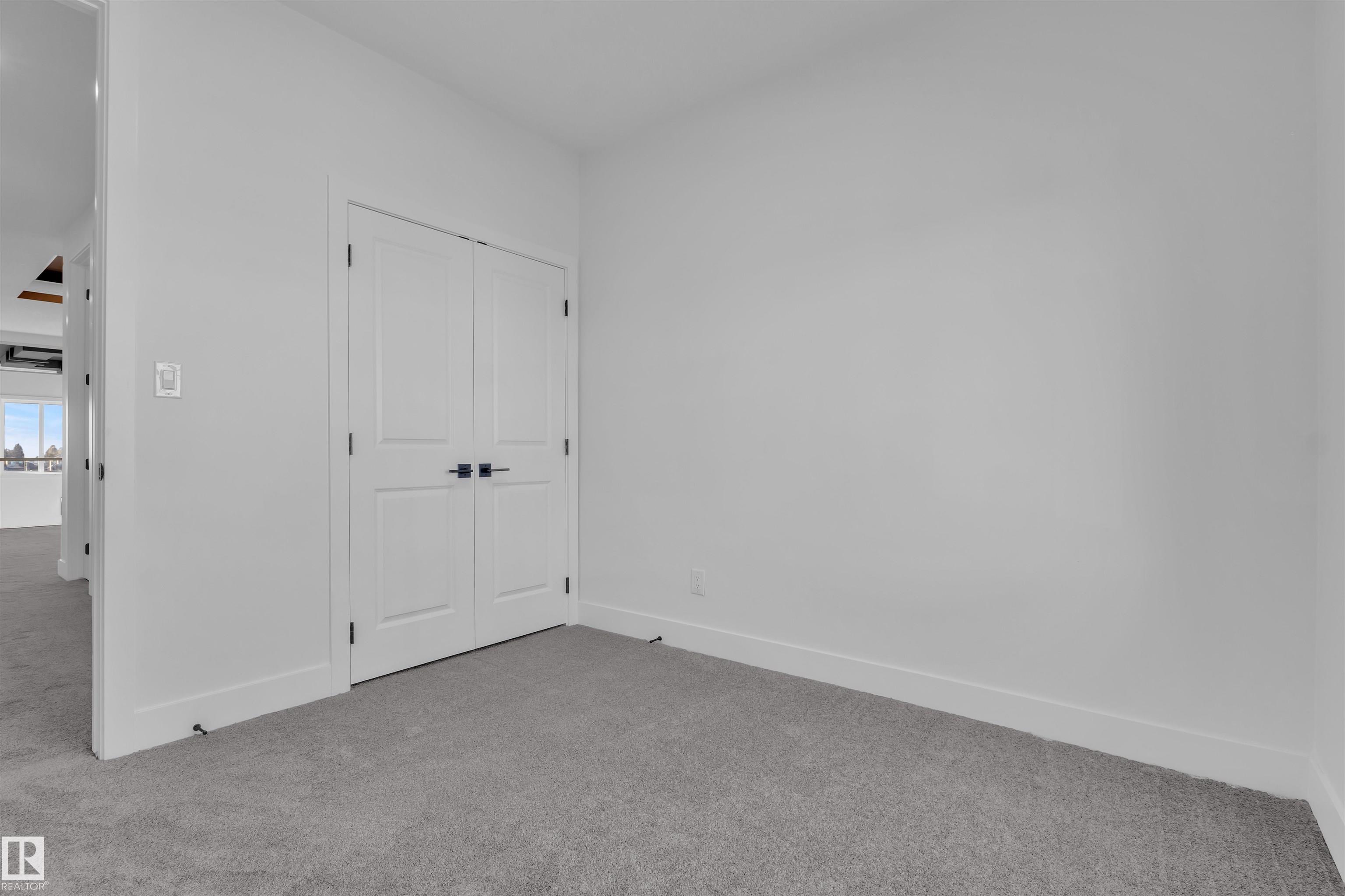 Photo 43 at 415 Pine point(e), Woodbend, Leduc