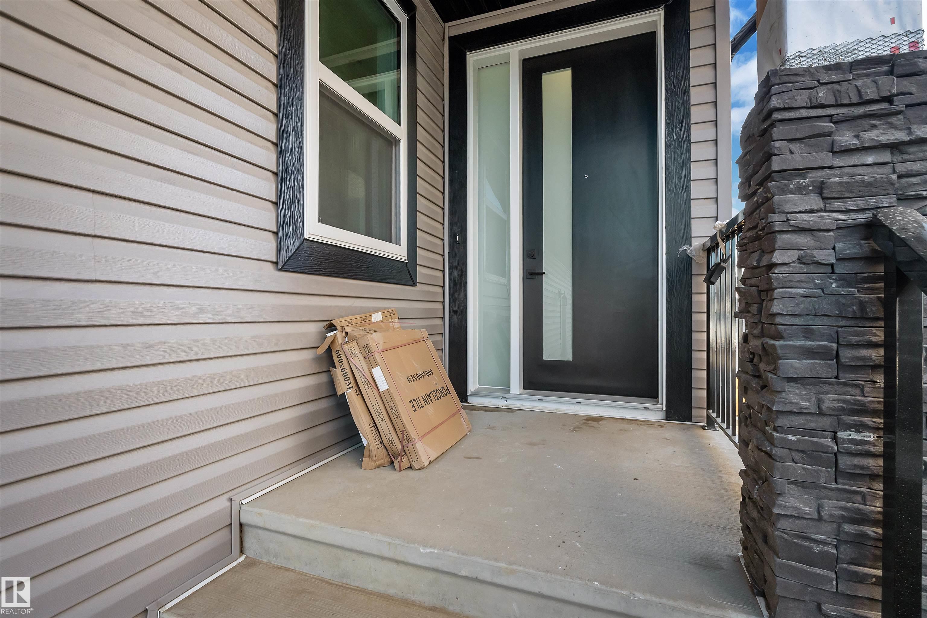 Photo 7 at 415 Pine point(e), Woodbend, Leduc