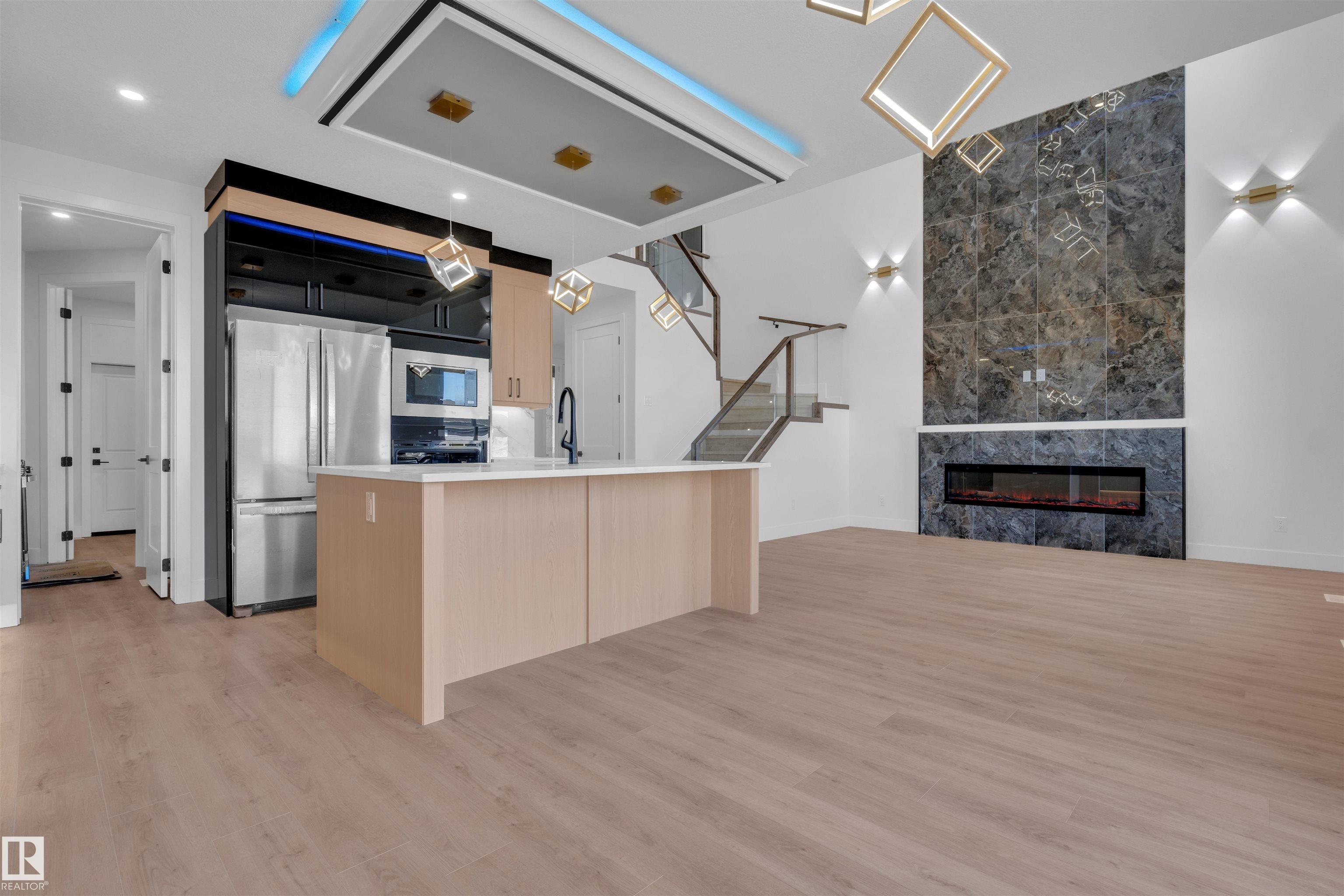 Photo 23 at 417 Pine point(e), Woodbend, Leduc