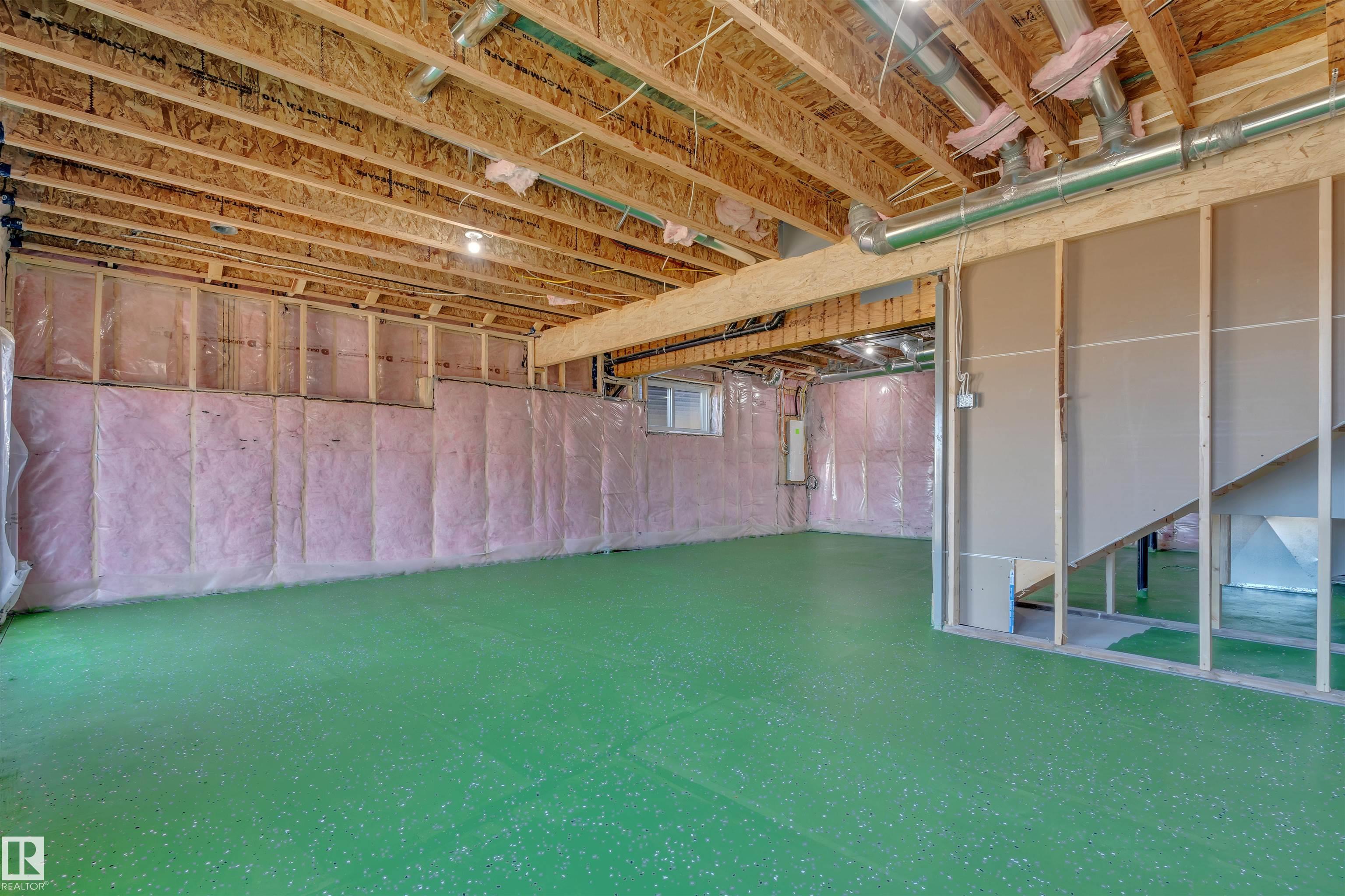 Photo 44 at 417 Pine point(e), Woodbend, Leduc