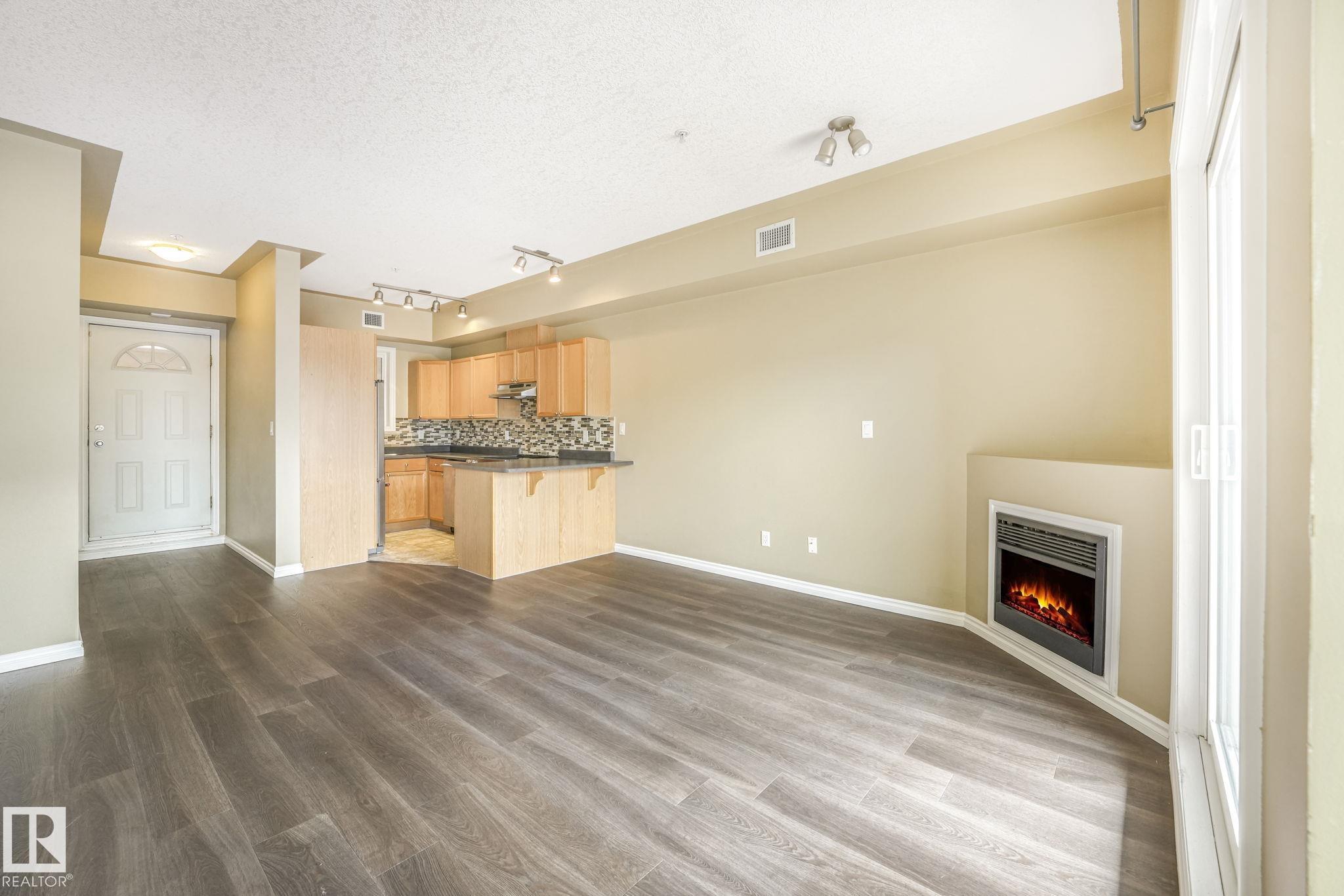 Photo 37 at 310 - 10606 102 Avenue NW, Downtown, Edmonton