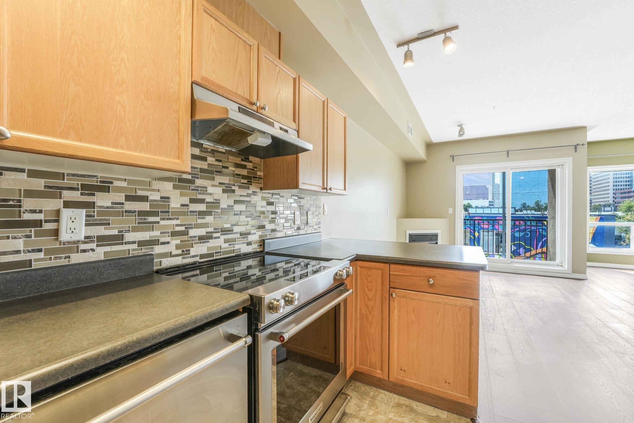 Photo 39 at 310 - 10606 102 Avenue NW, Downtown, Edmonton