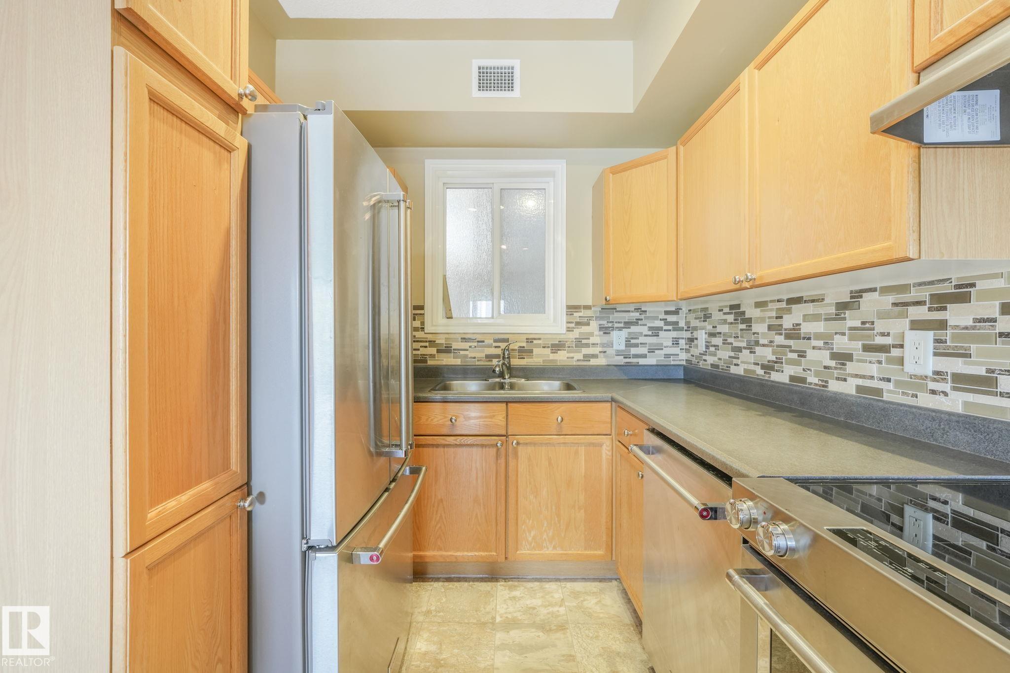 Photo 40 at 310 - 10606 102 Avenue NW, Downtown, Edmonton