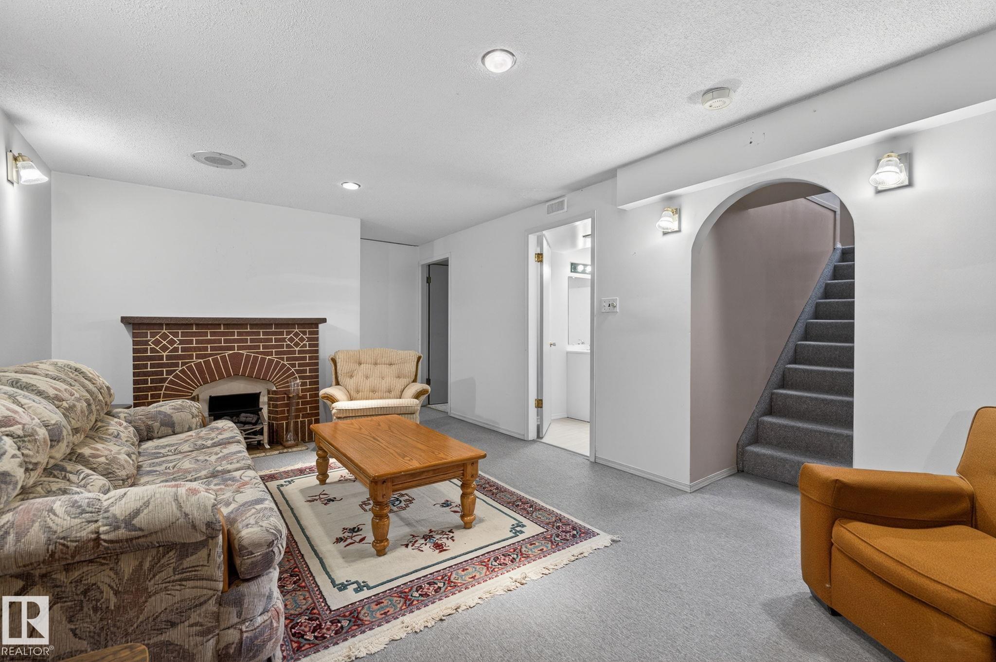 Photo 28 at 17 Brookside Crescent, Brookwood, Spruce Grove