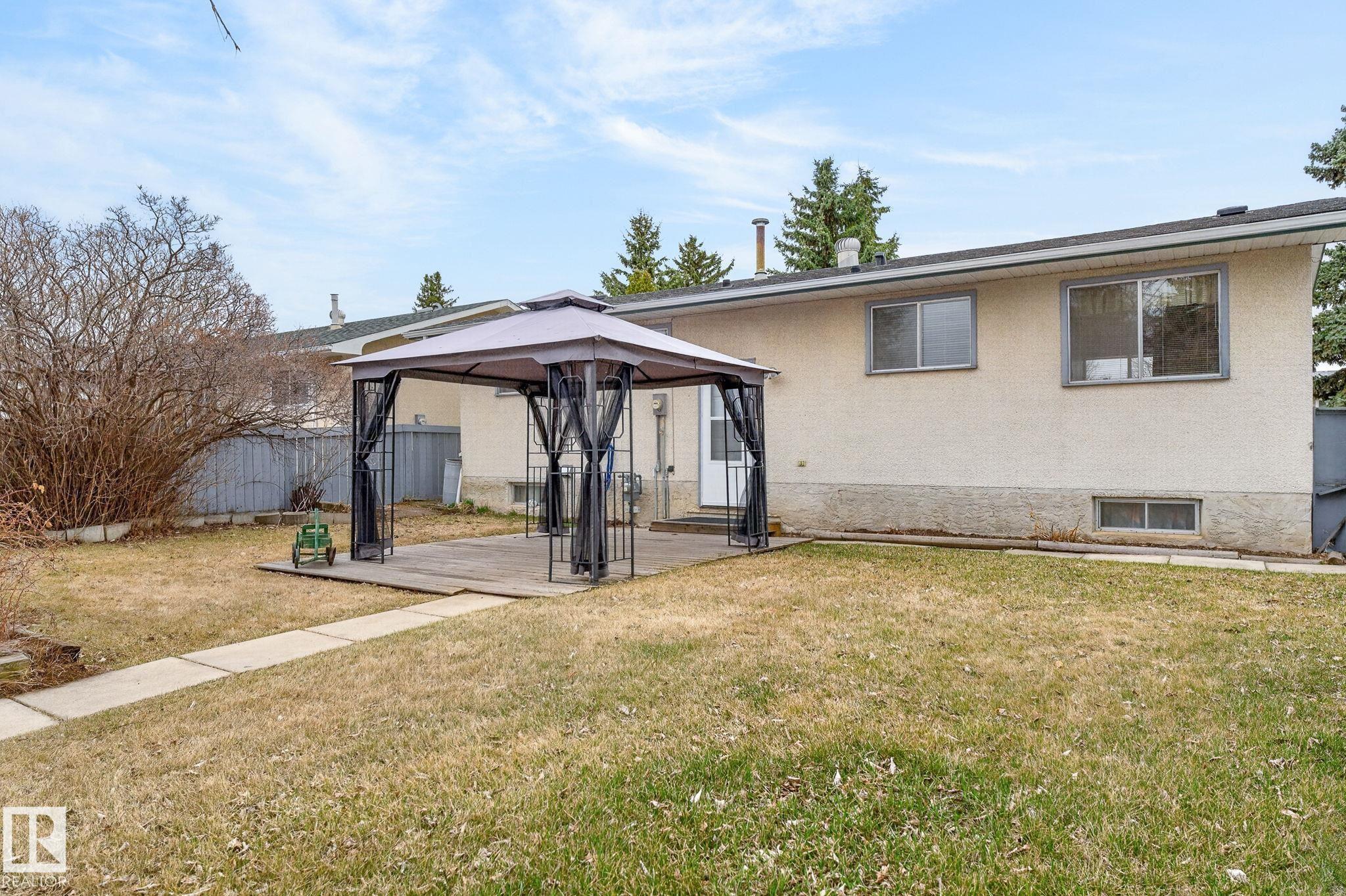 17 Brookside Crescent, Brookwood, Spruce Grove