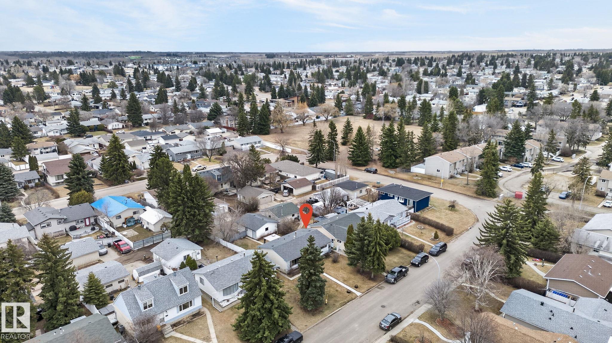 Photo 10 at 17 Brookside Crescent, Brookwood, Spruce Grove