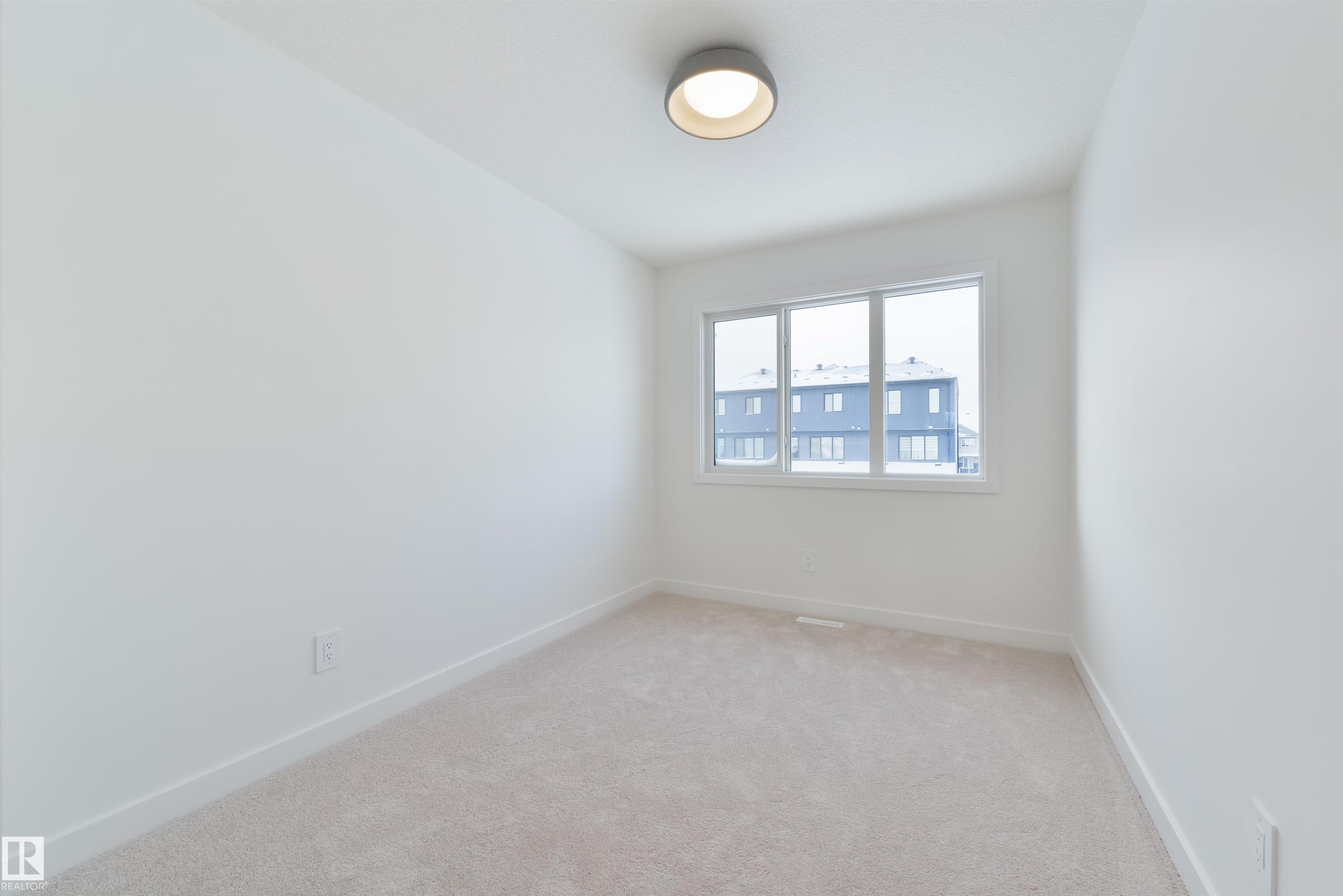 Photo 27 at 9 Cobblestone Gate, Copperhaven, Spruce Grove