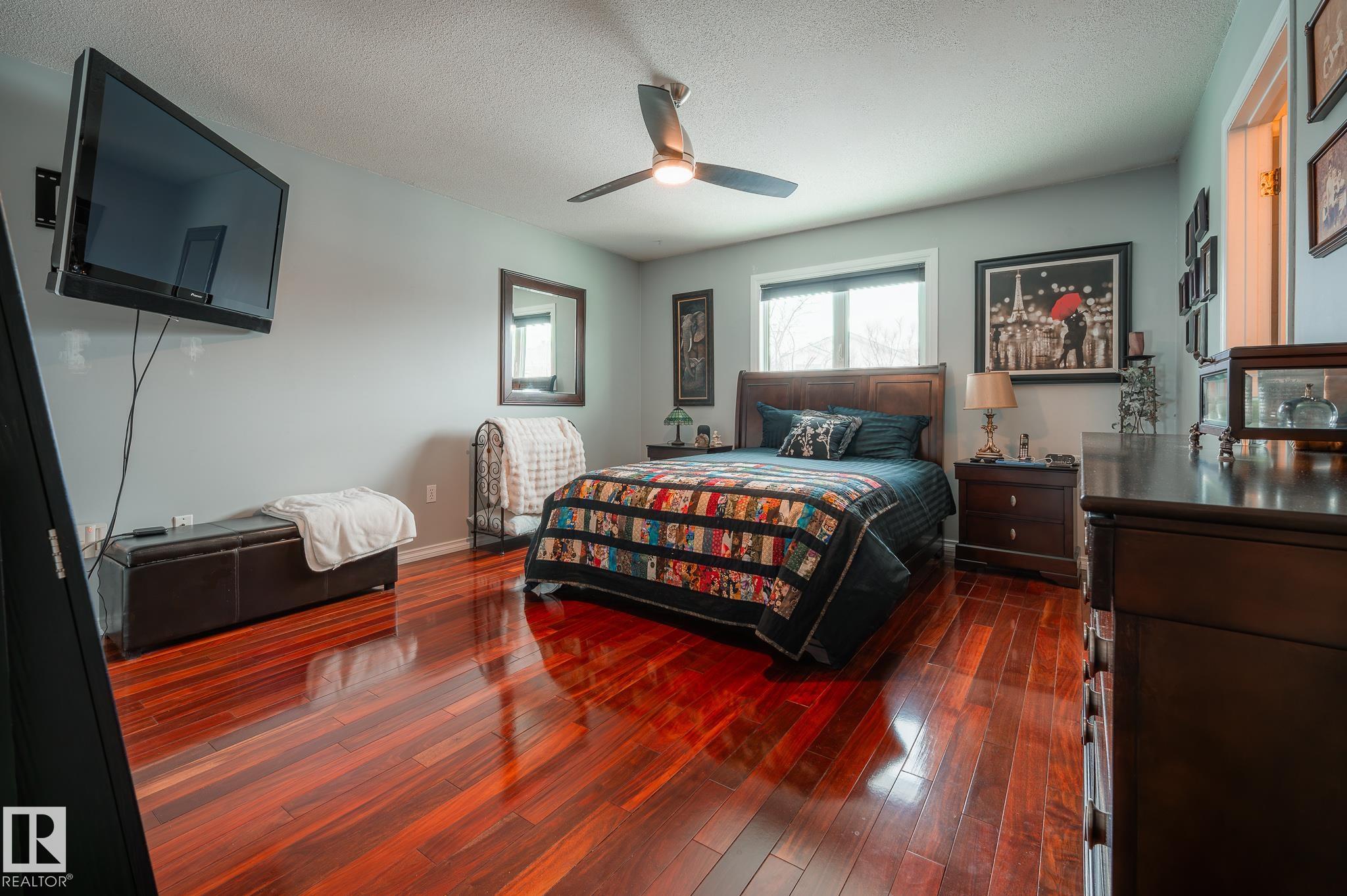 Photo 13 at 7011 158 Avenue NW, Ozerna, Edmonton