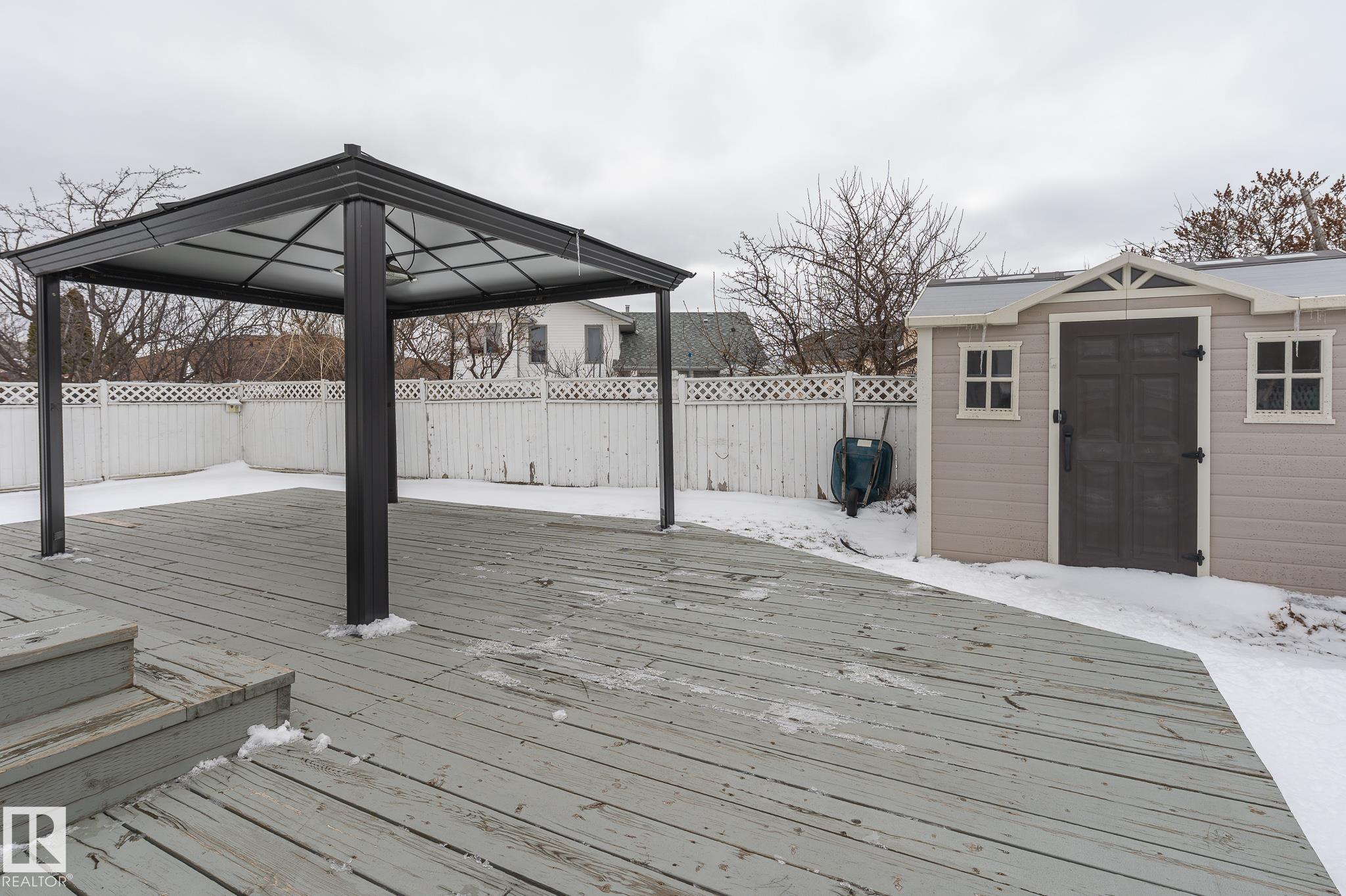 Photo 30 at 7011 158 Avenue NW, Ozerna, Edmonton