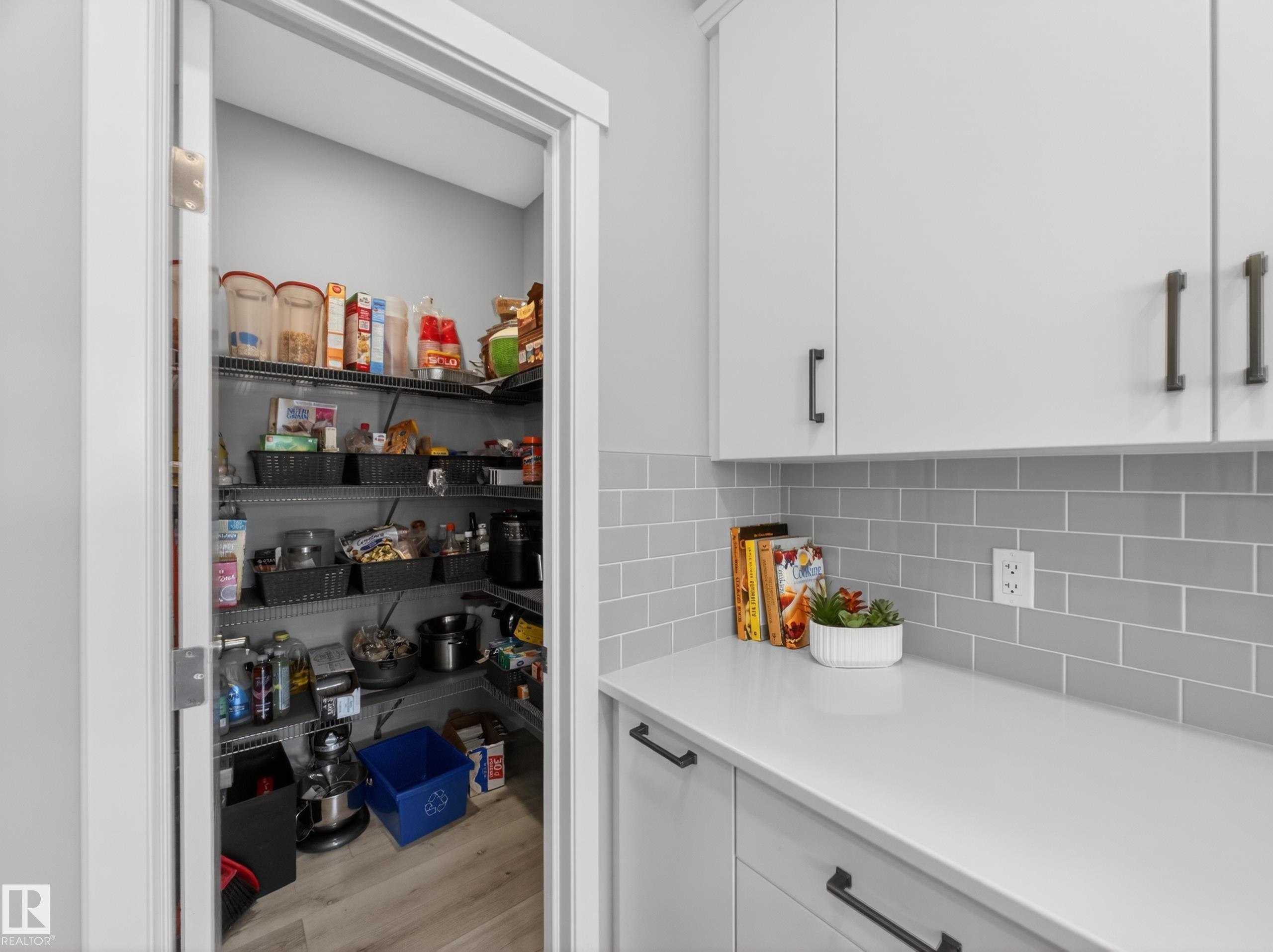 Photo 12 at 323 Balsam Link, Woodbend, Leduc