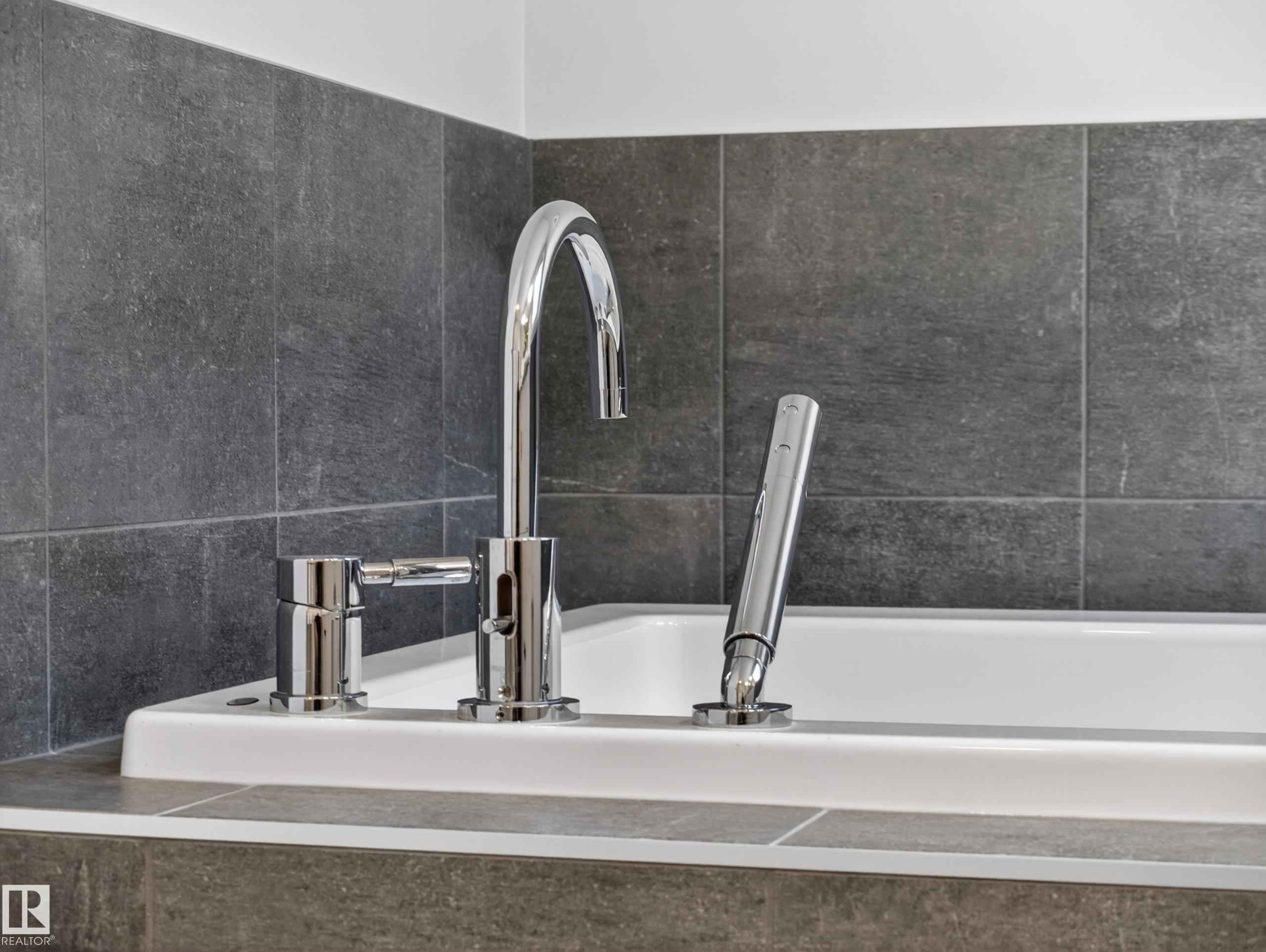 Photo 52 at 323 Balsam Link, Woodbend, Leduc