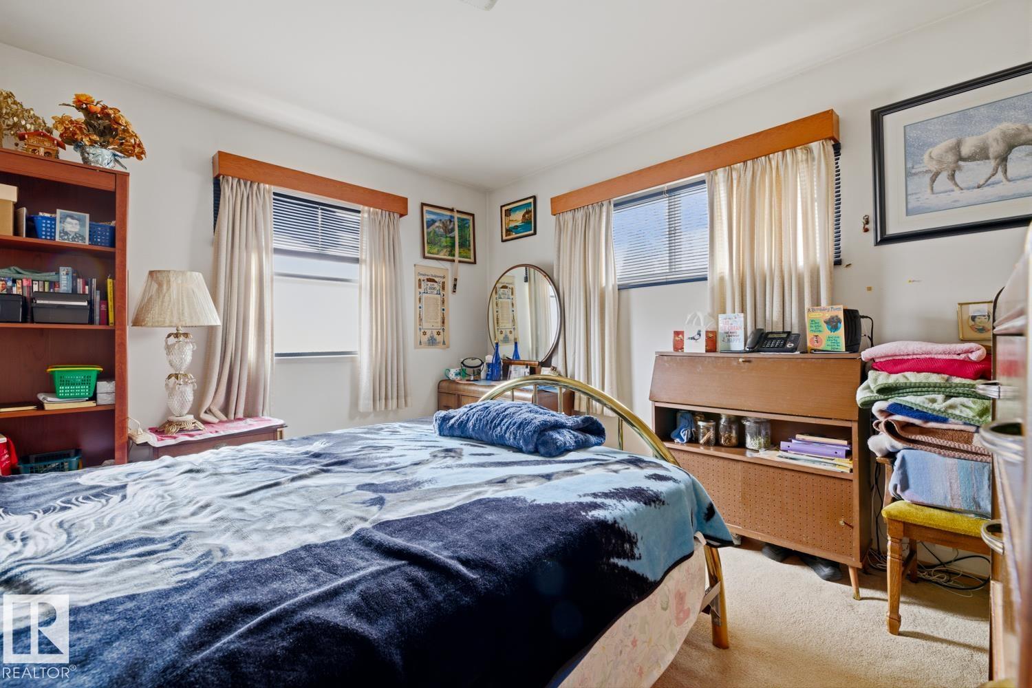 Photo 16 at 9745 68 Avenue NW, Hazeldean, Edmonton